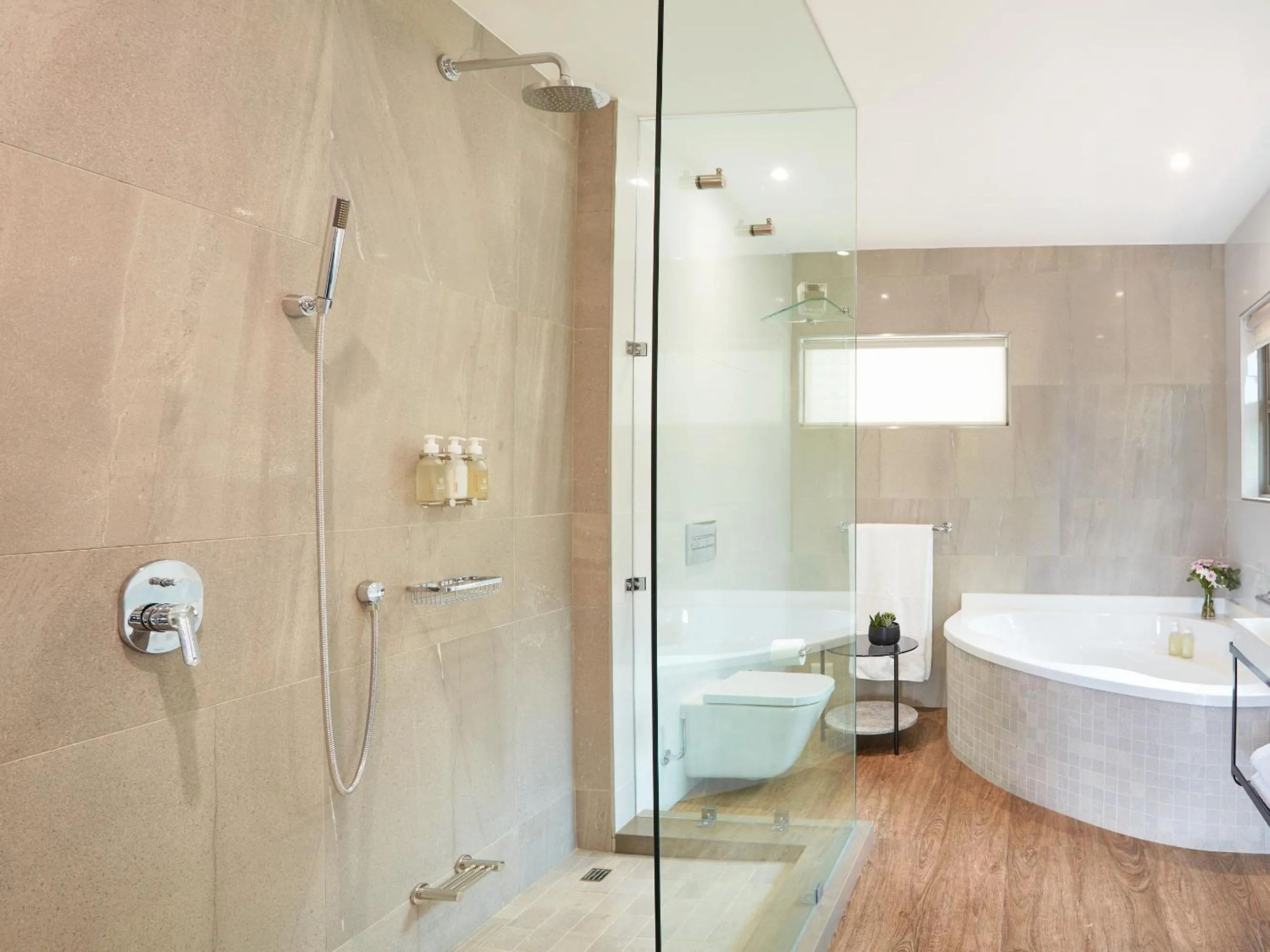 Bathroom in The Cliffside Boutique Getaway