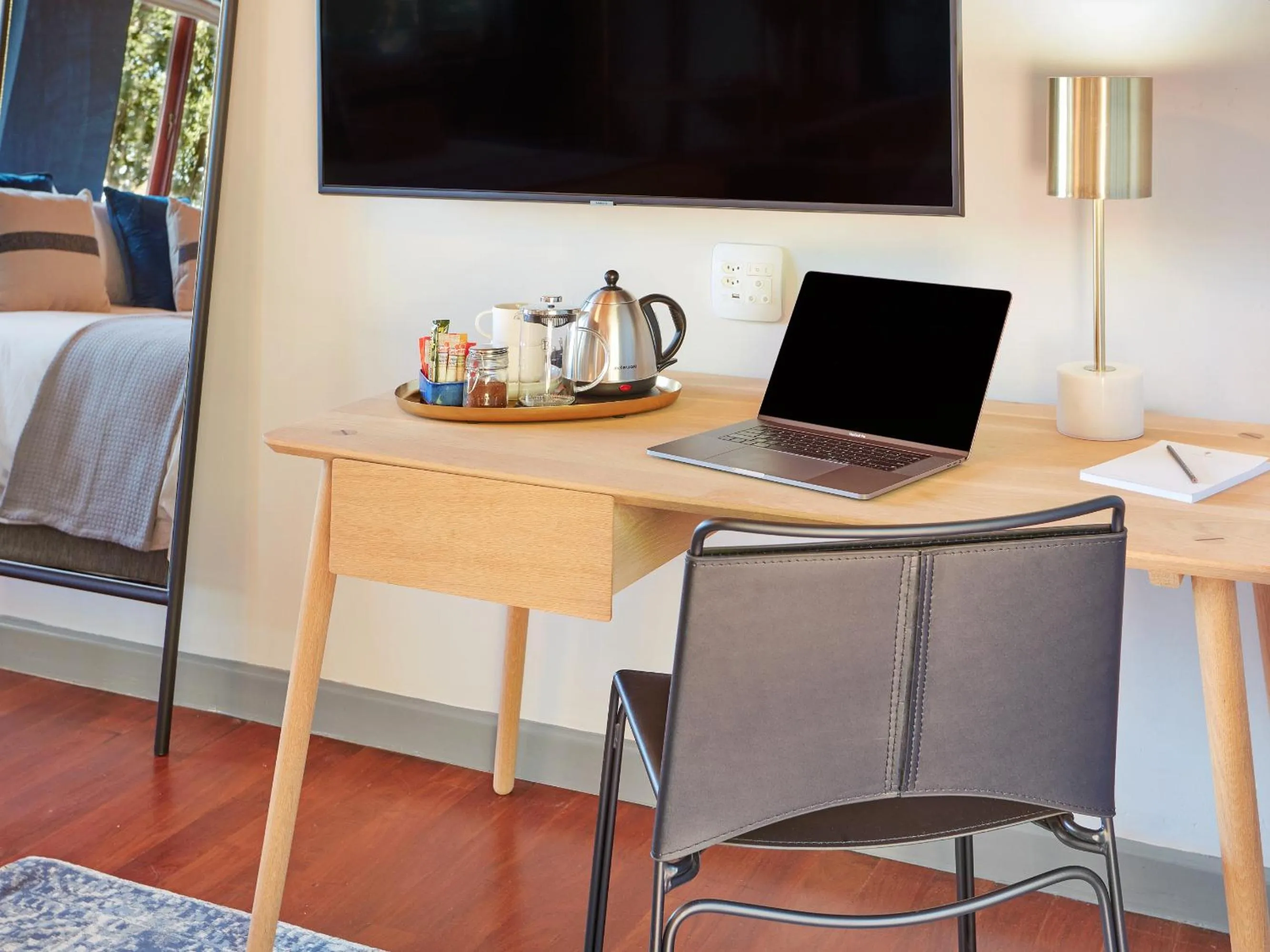 Other, Bed in The Cliffside Boutique Getaway