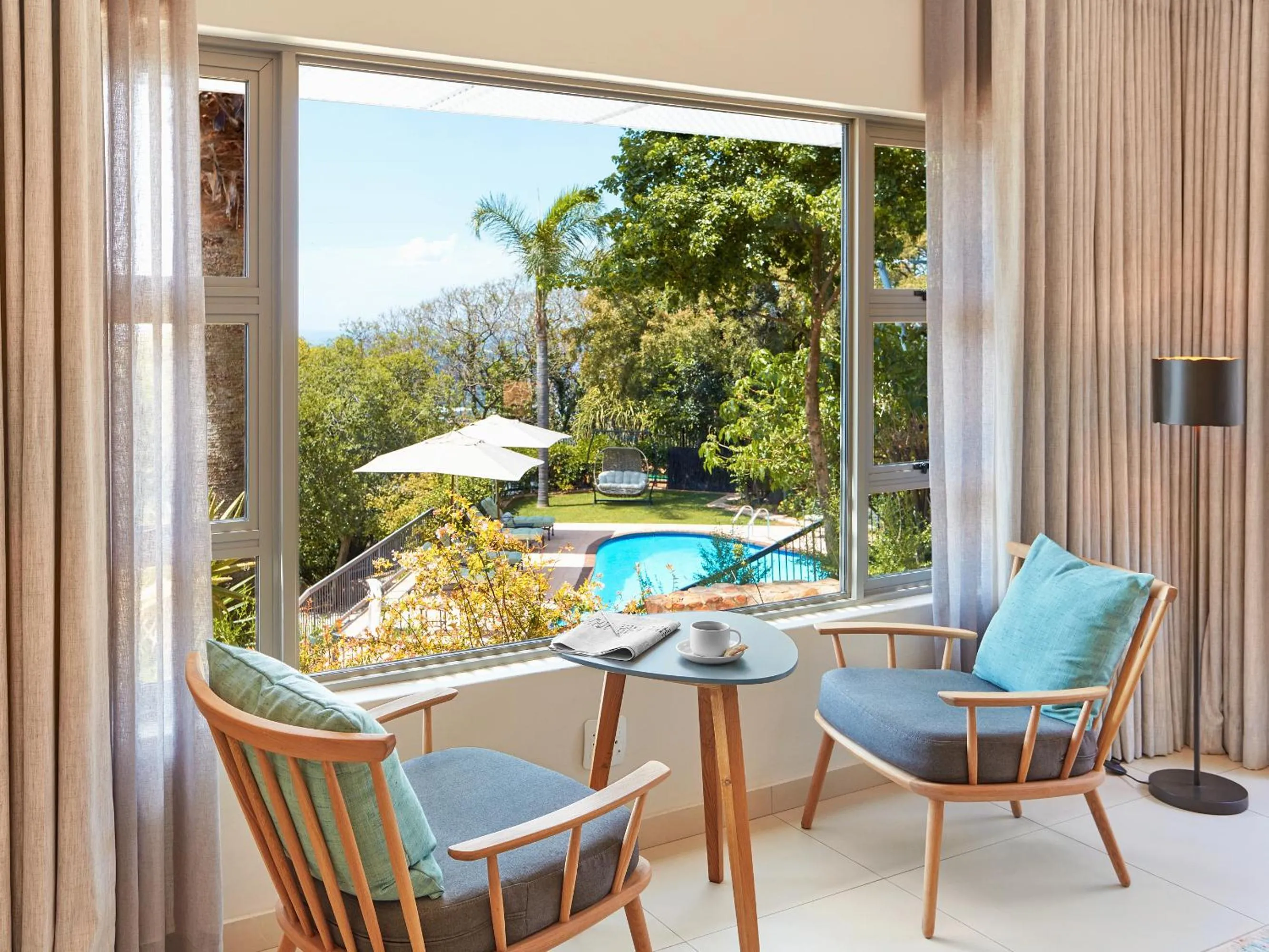 Breakfast in The Cliffside Boutique Getaway