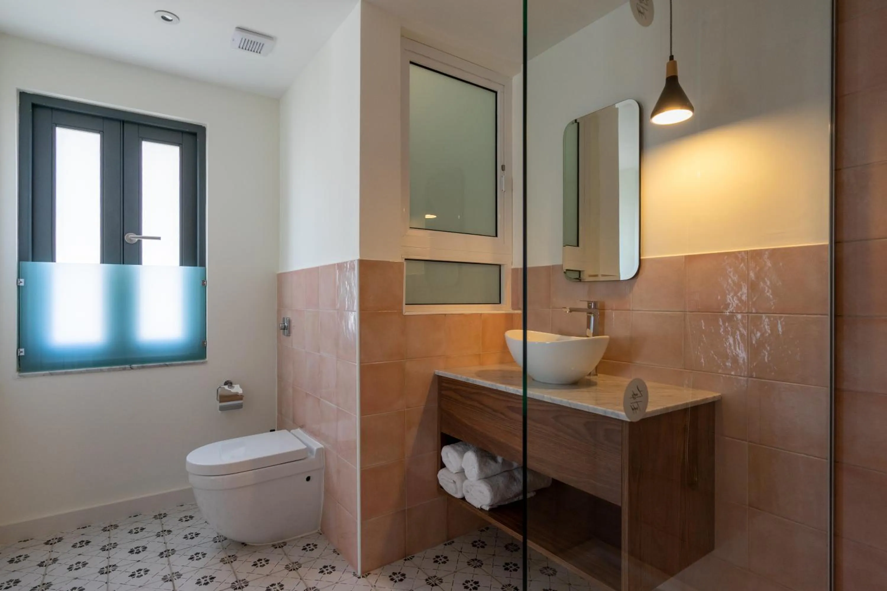 Bathroom in Lady Todd