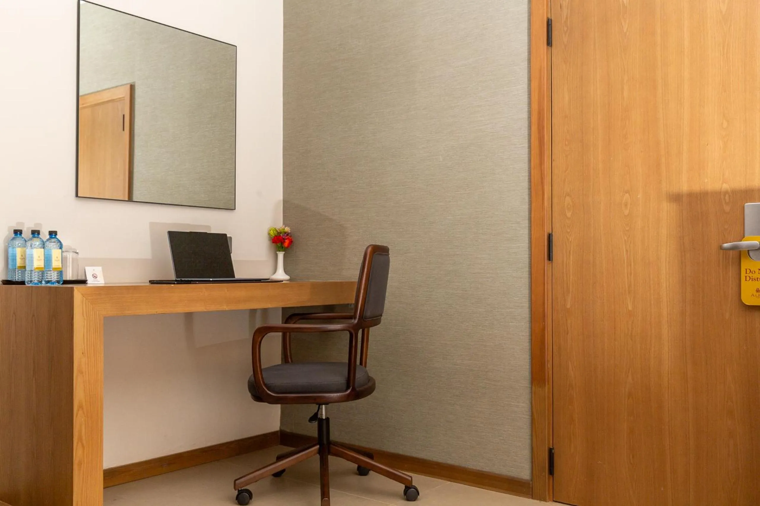 Seating area in Alba Hotel Meru