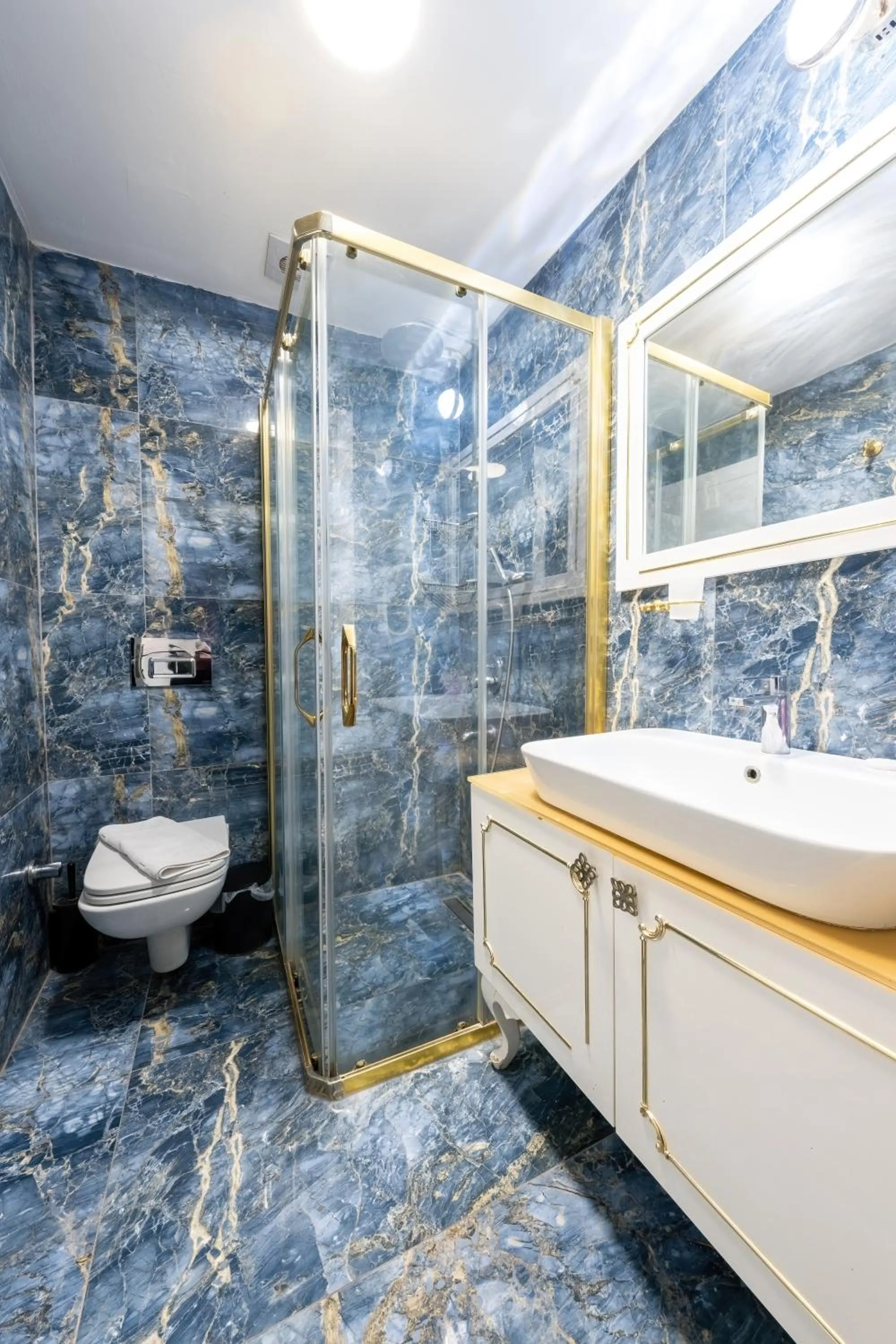 Bathroom in Diamond Royal Hotel