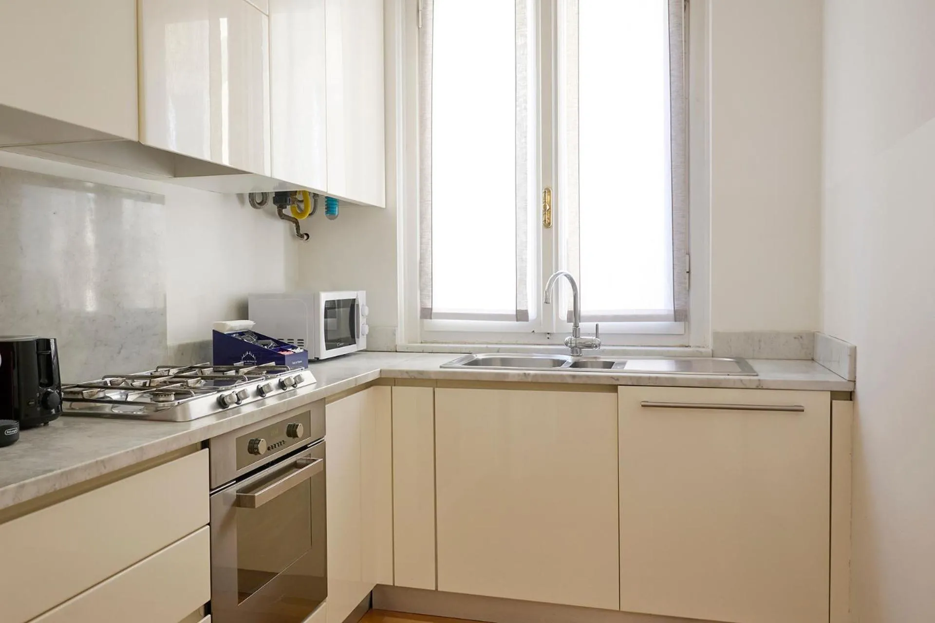 Coffee/tea facilities in Milan Retreats Duomo Carrobbio