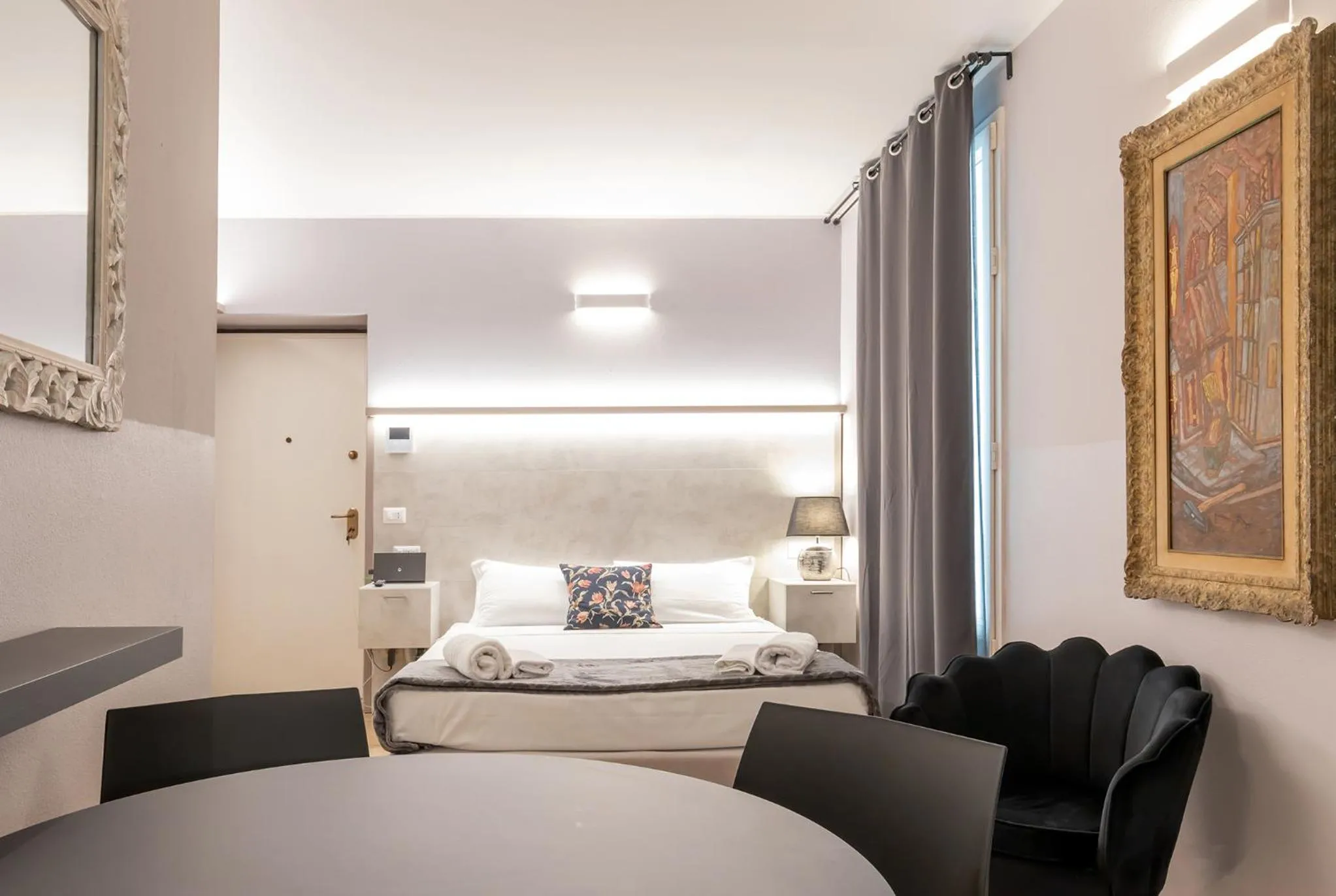 Bedroom, Bed in Milan Retreats Duomo Carrobbio