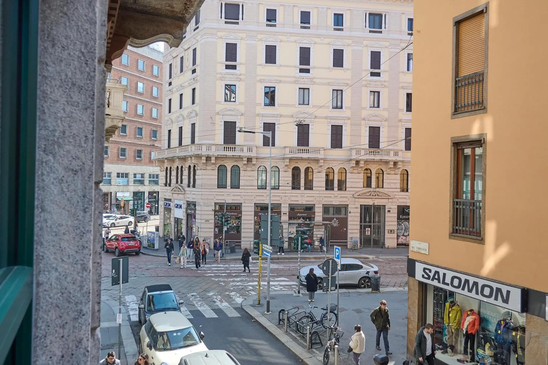 City view in Milan Retreats Duomo Carrobbio