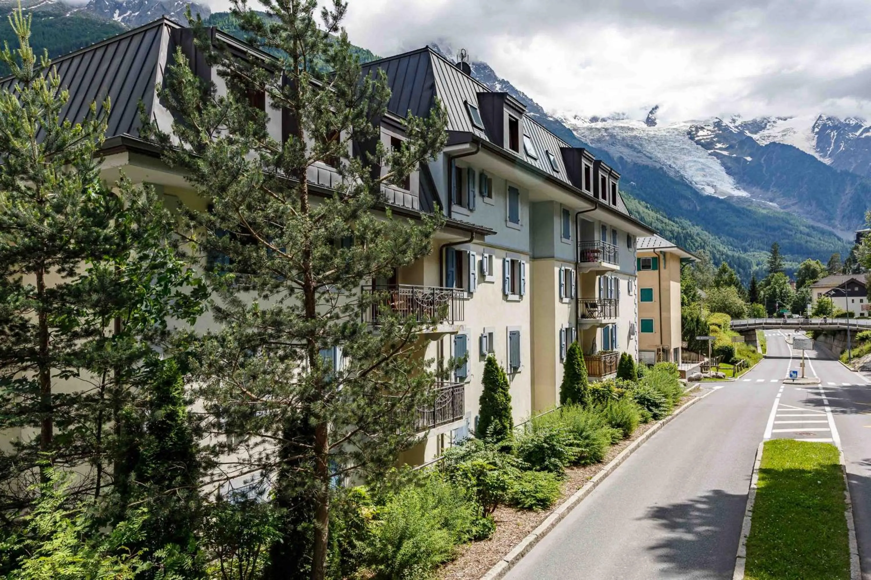 Property building in Le Paradis 25 Apartment - Chamonix All Year