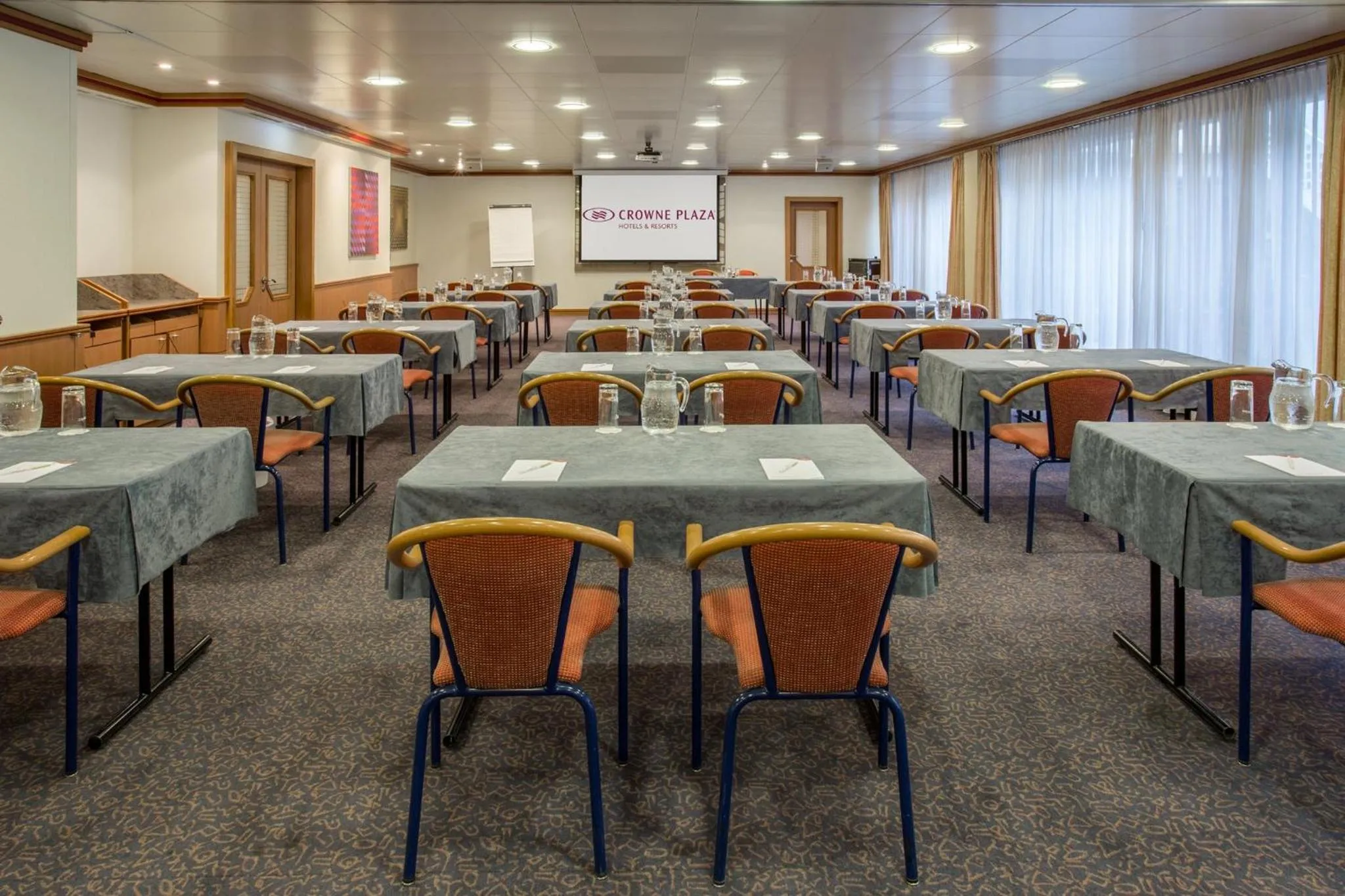 Meeting/conference room in Crowne Plaza Zürich by IHG