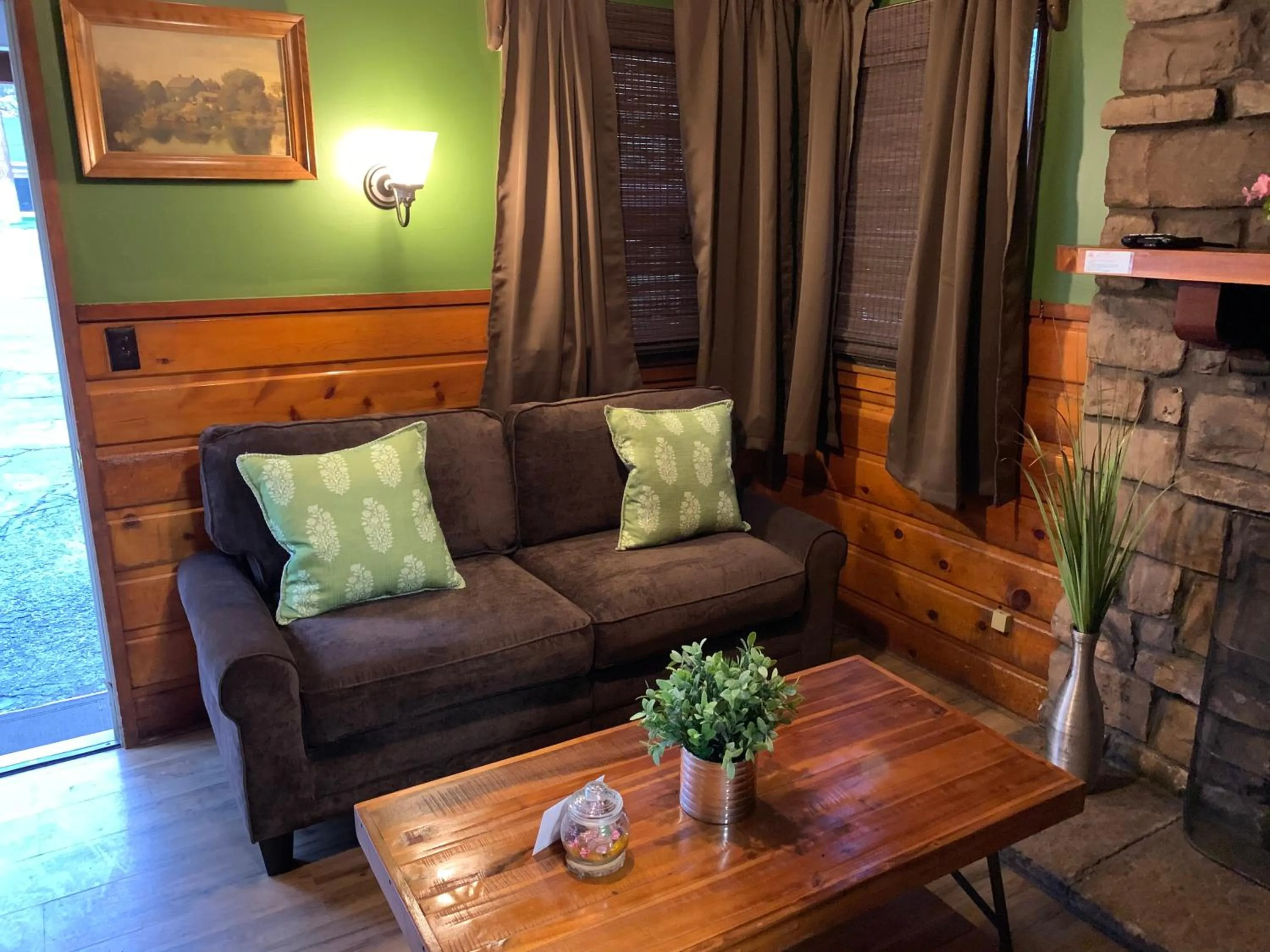 Living room in Grey Squirrel Resort