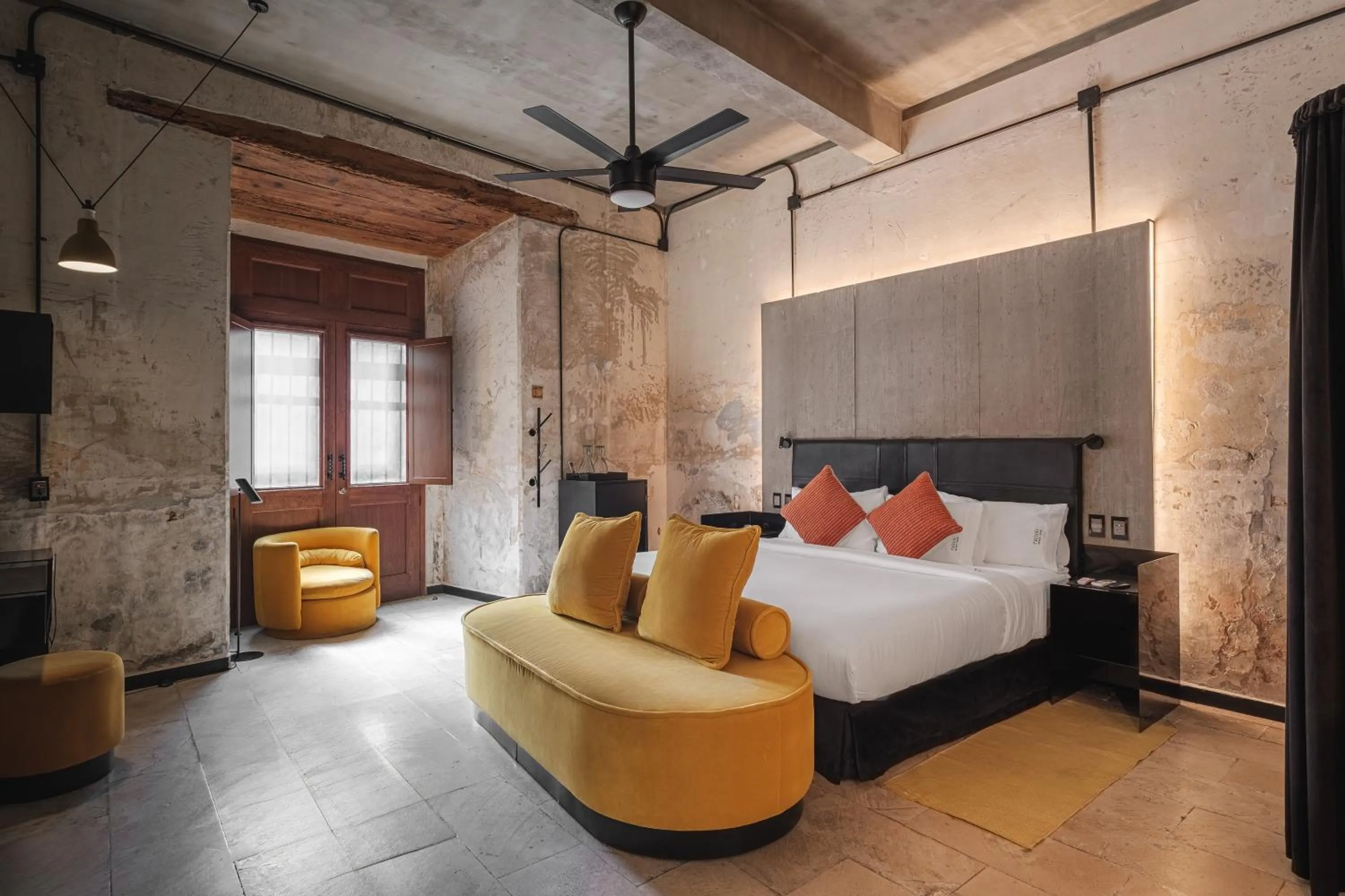 Bed in Pug Seal Oaxaca