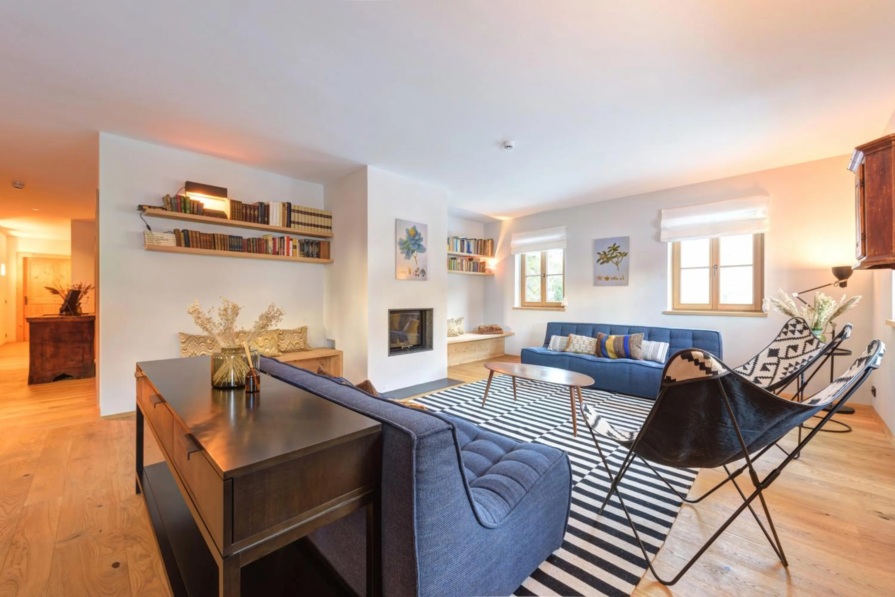 Chalet Silver Fox