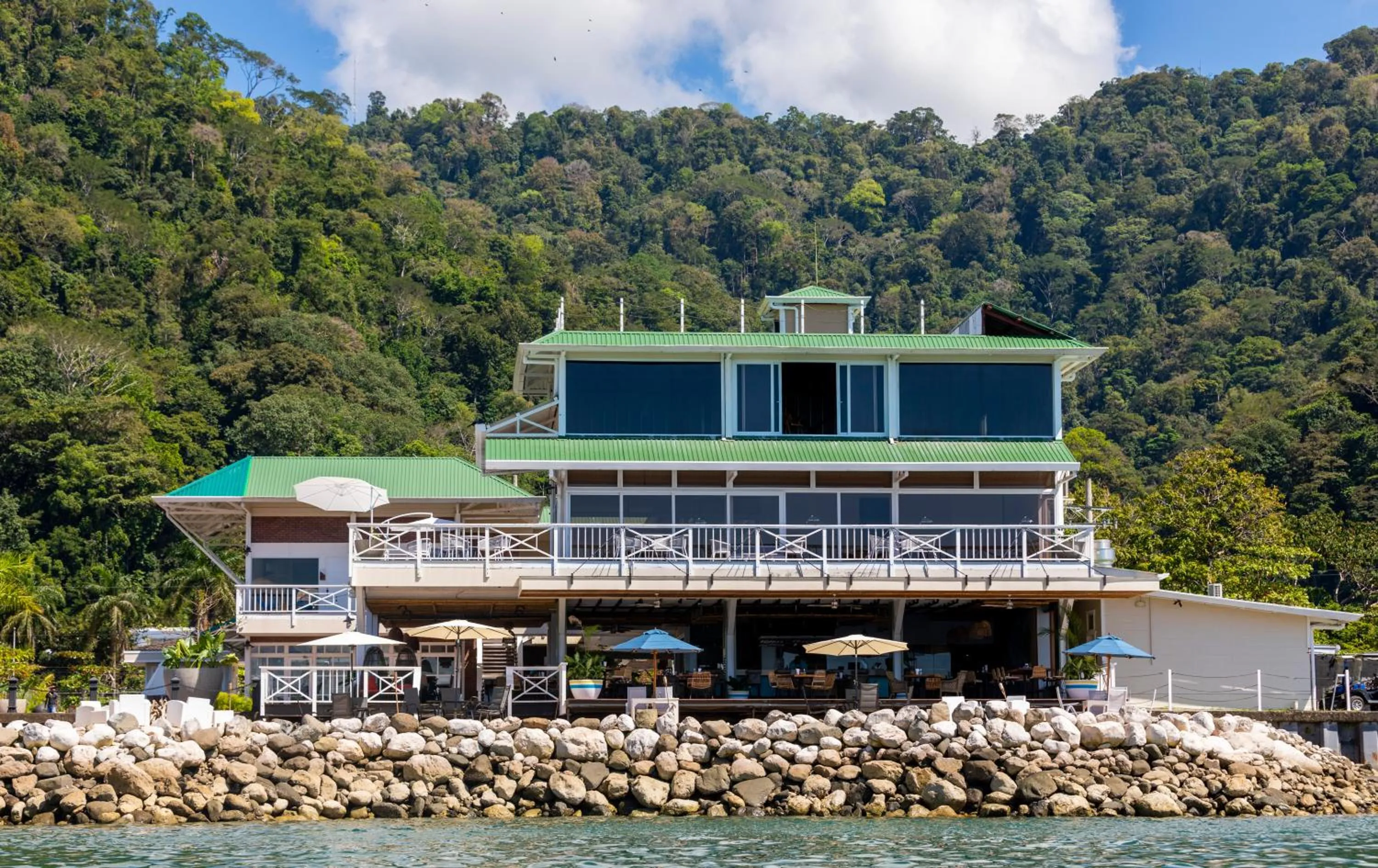 Property building in Amaka Ocean Living Lodge