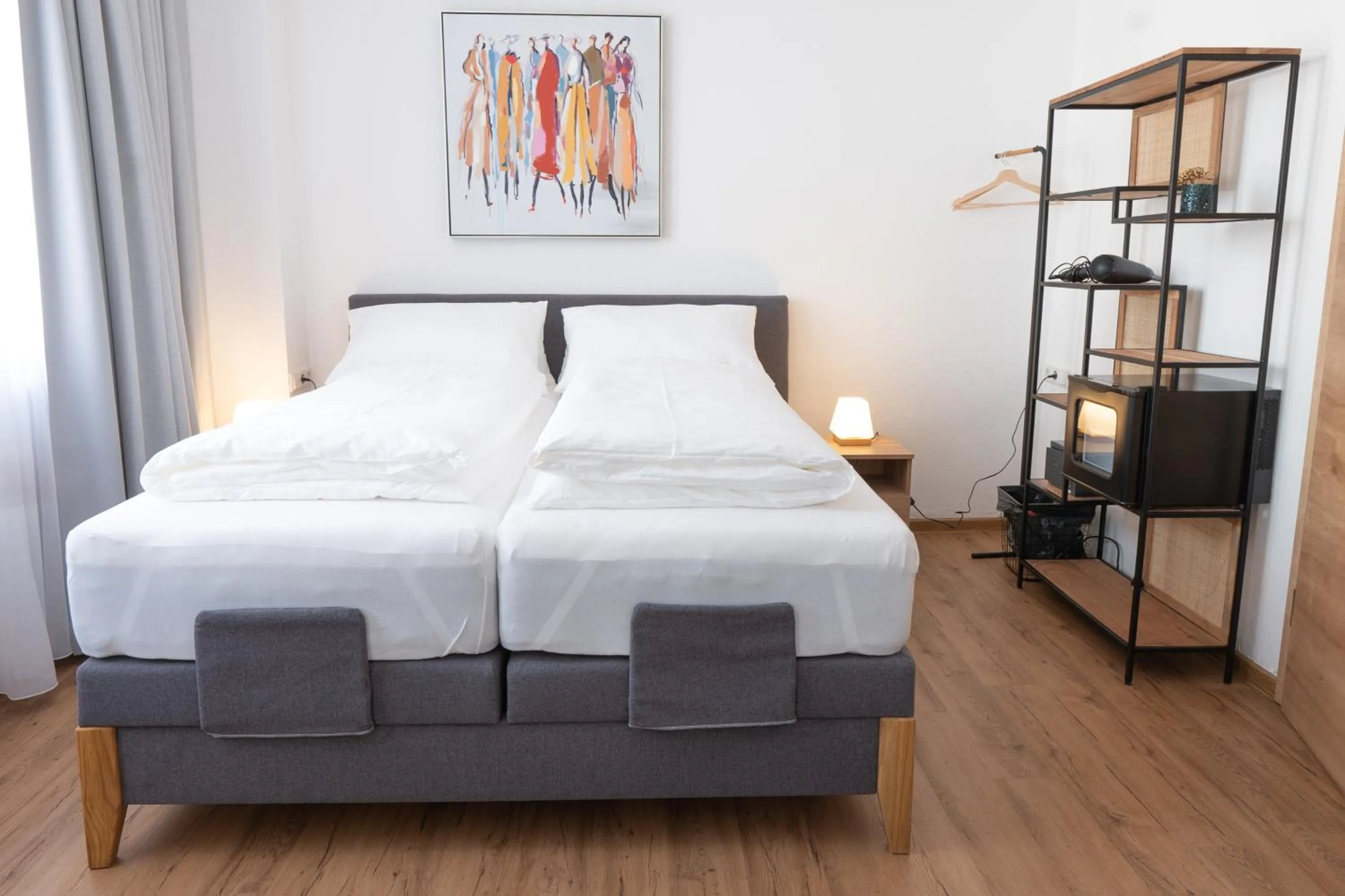 Photo of the whole room, Bed in Hotel Dortmunder Hof