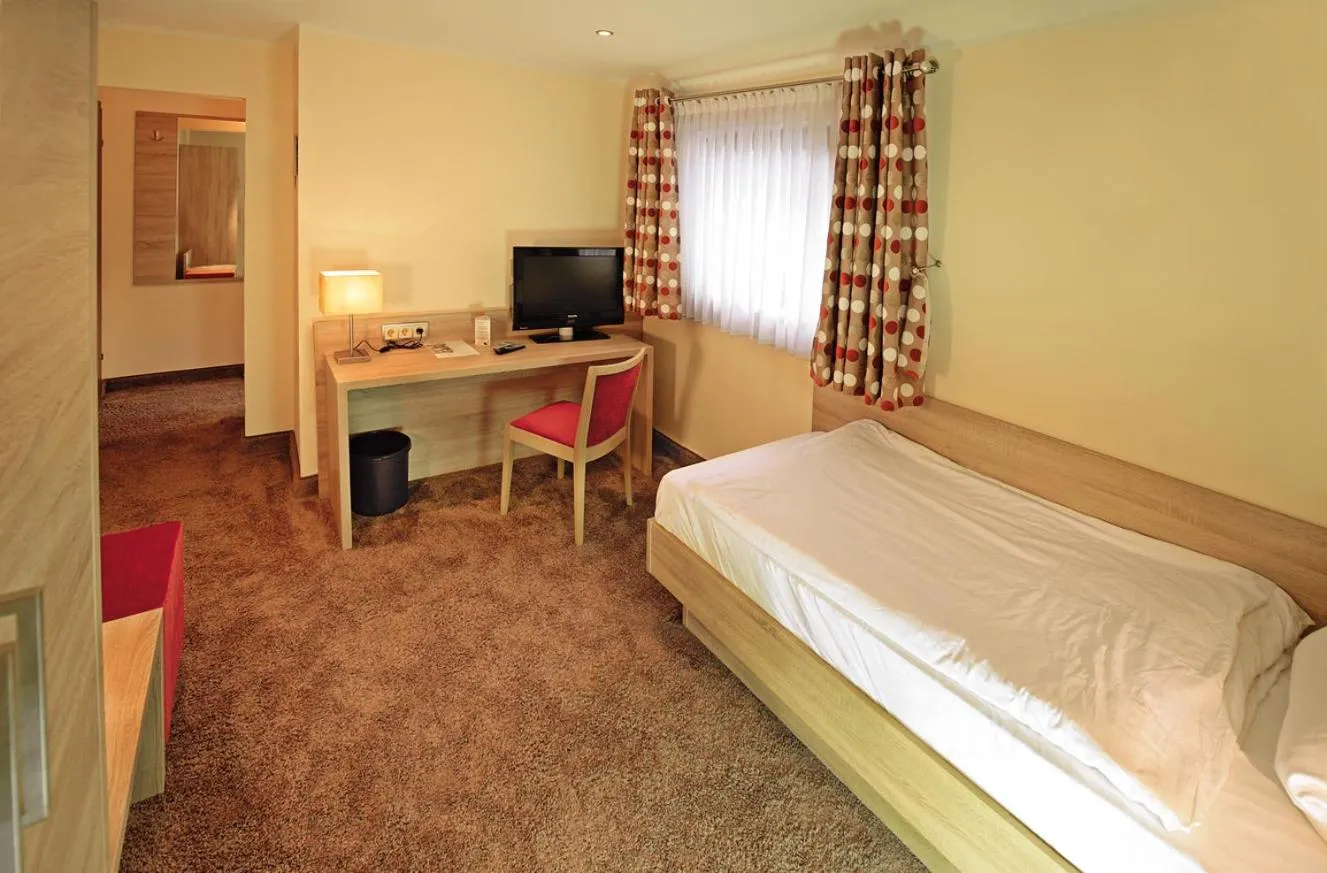 Bed in Landhotel Goldener Acker