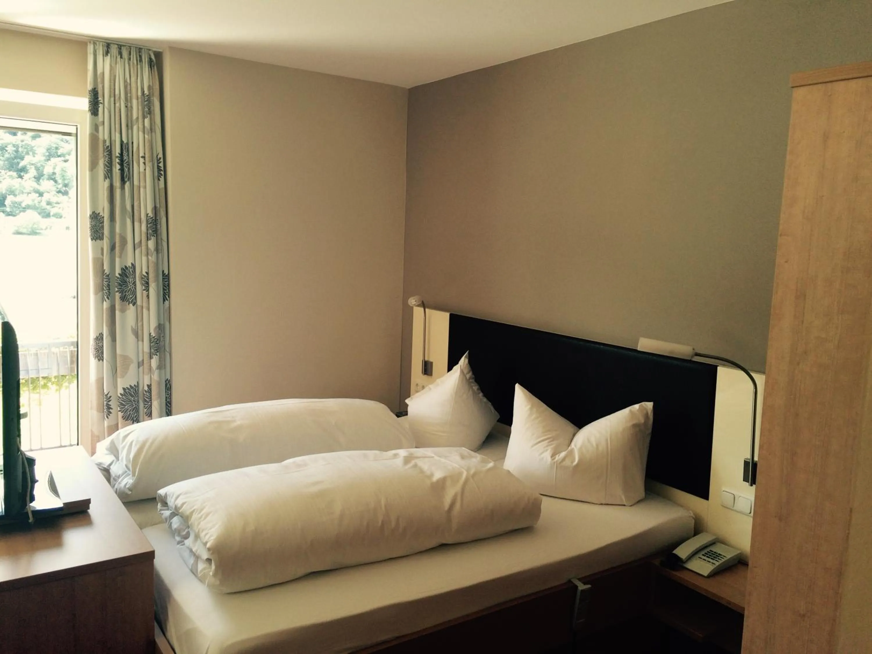 Bed in Rheinhotel Lamm