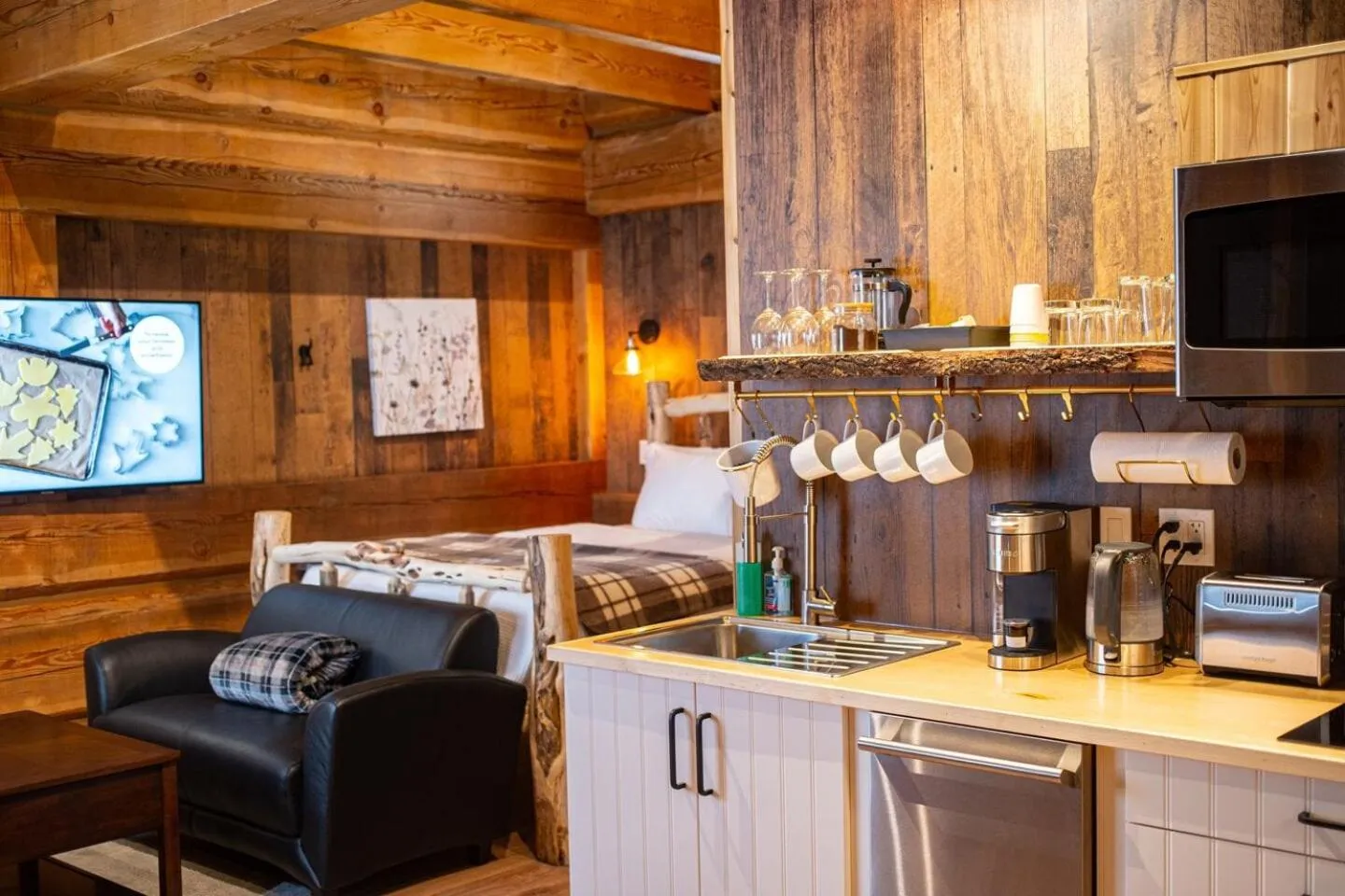 Bed in Boulder Mountain Resort