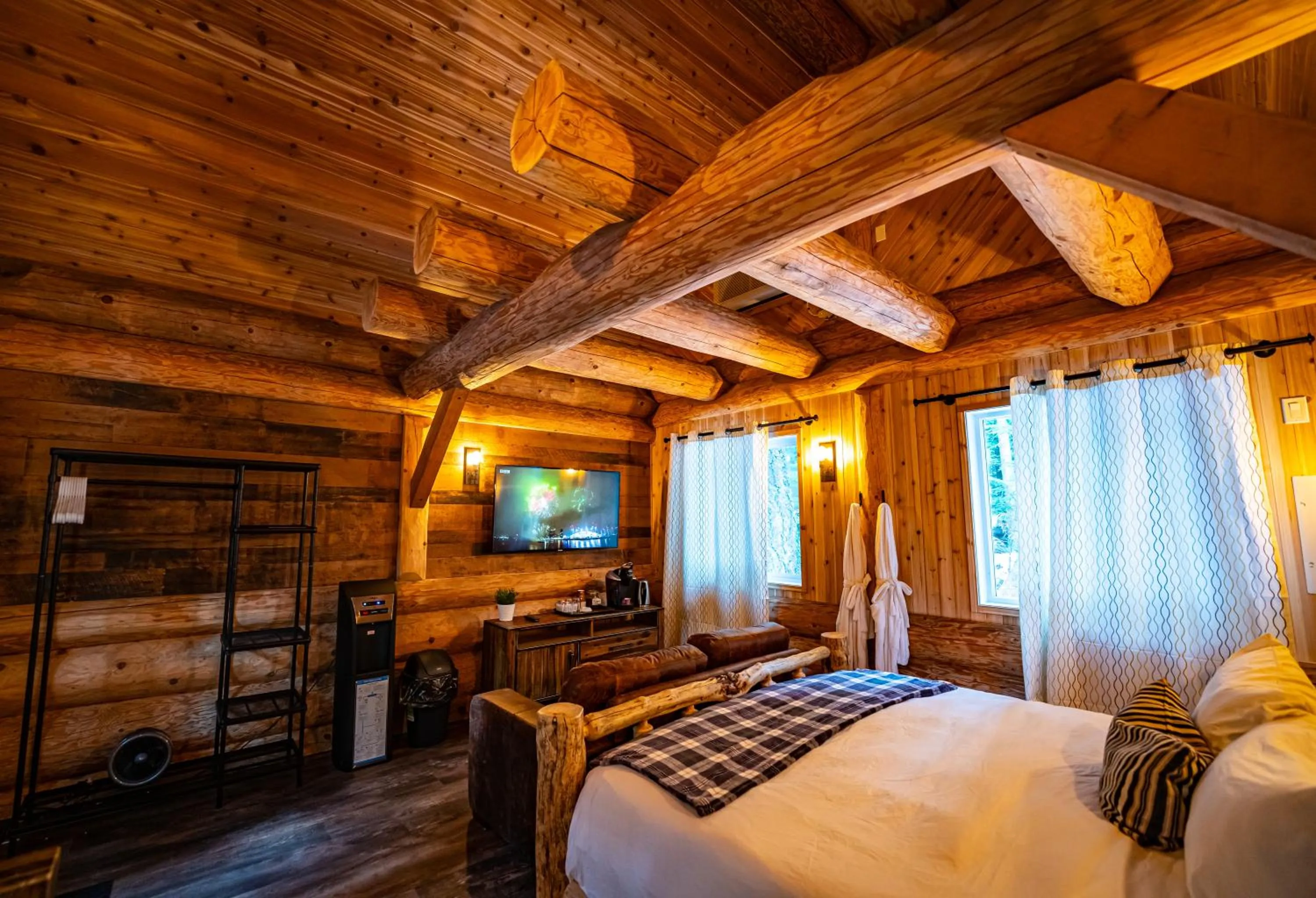 Bed in Boulder Mountain Resort
