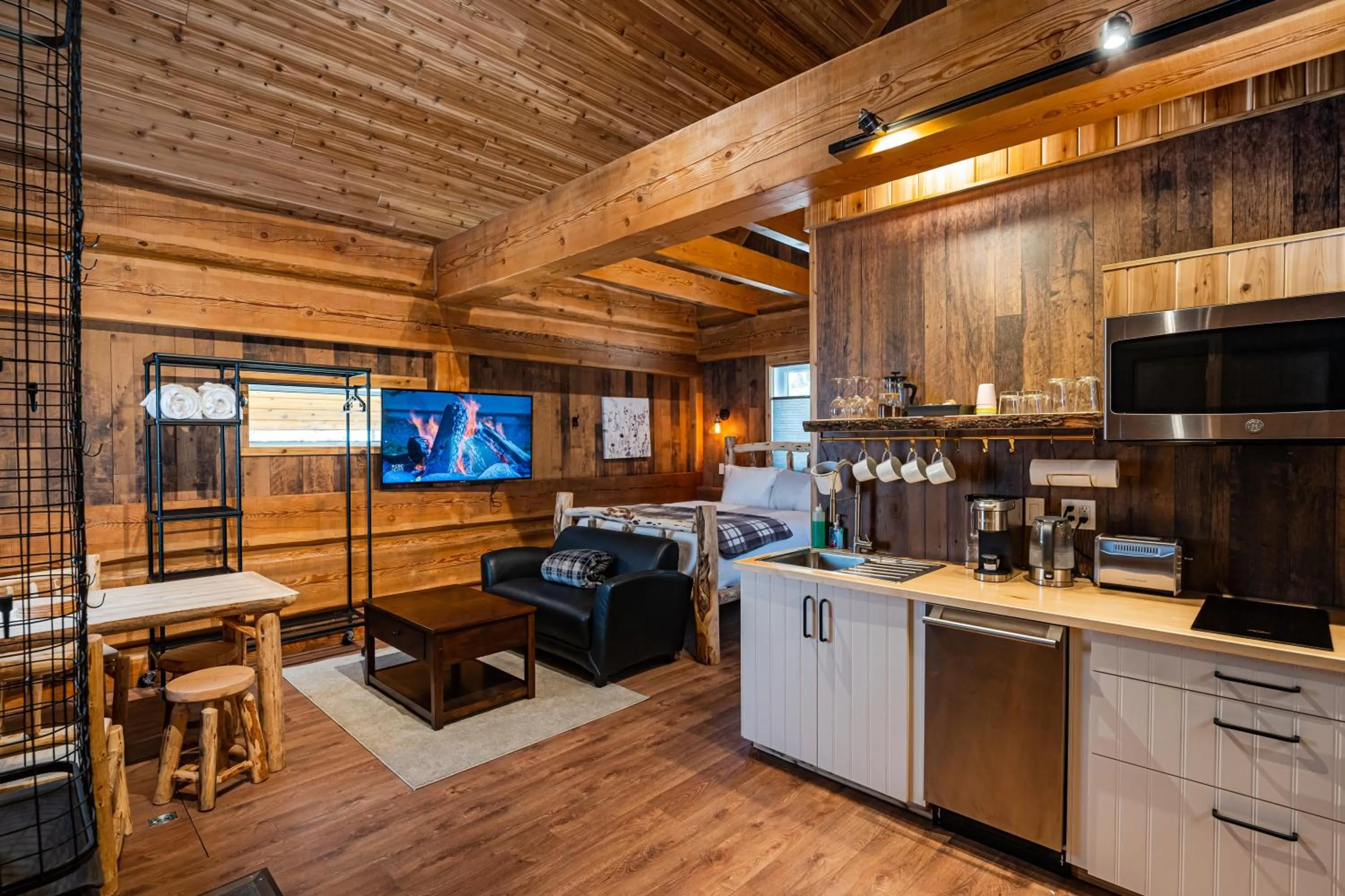 Bed in Boulder Mountain Resort