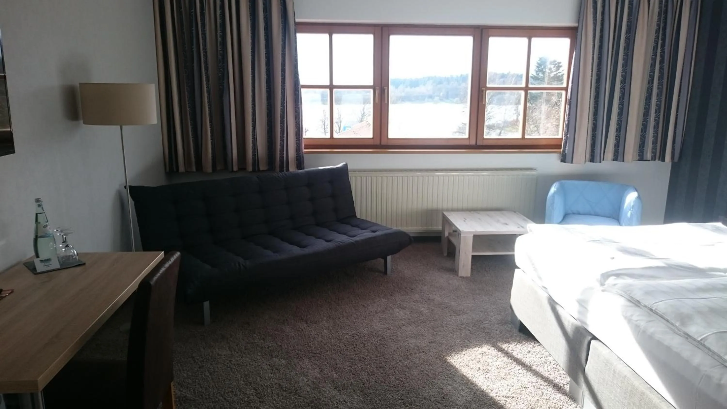 Photo of the whole room, Bed in Seehotel Losheim