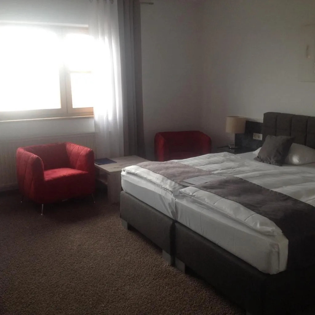 Bed in Seehotel Losheim