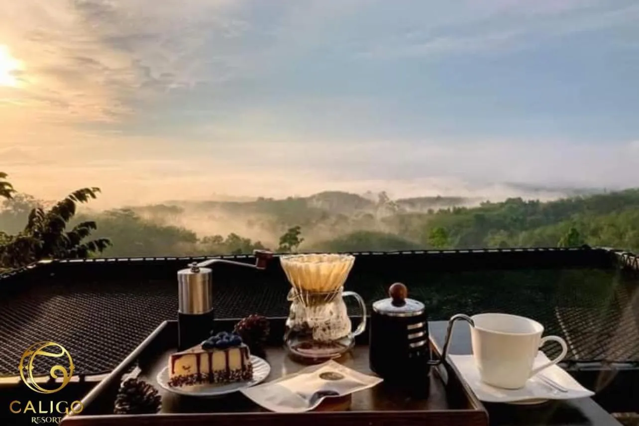 Restaurant/places to eat in Caligo Resort