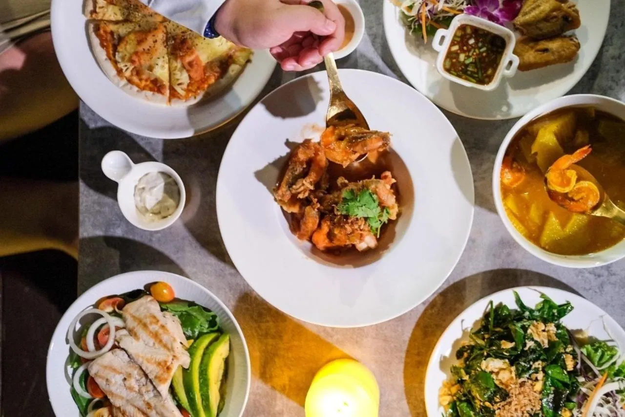 Restaurant/places to eat in Caligo Resort