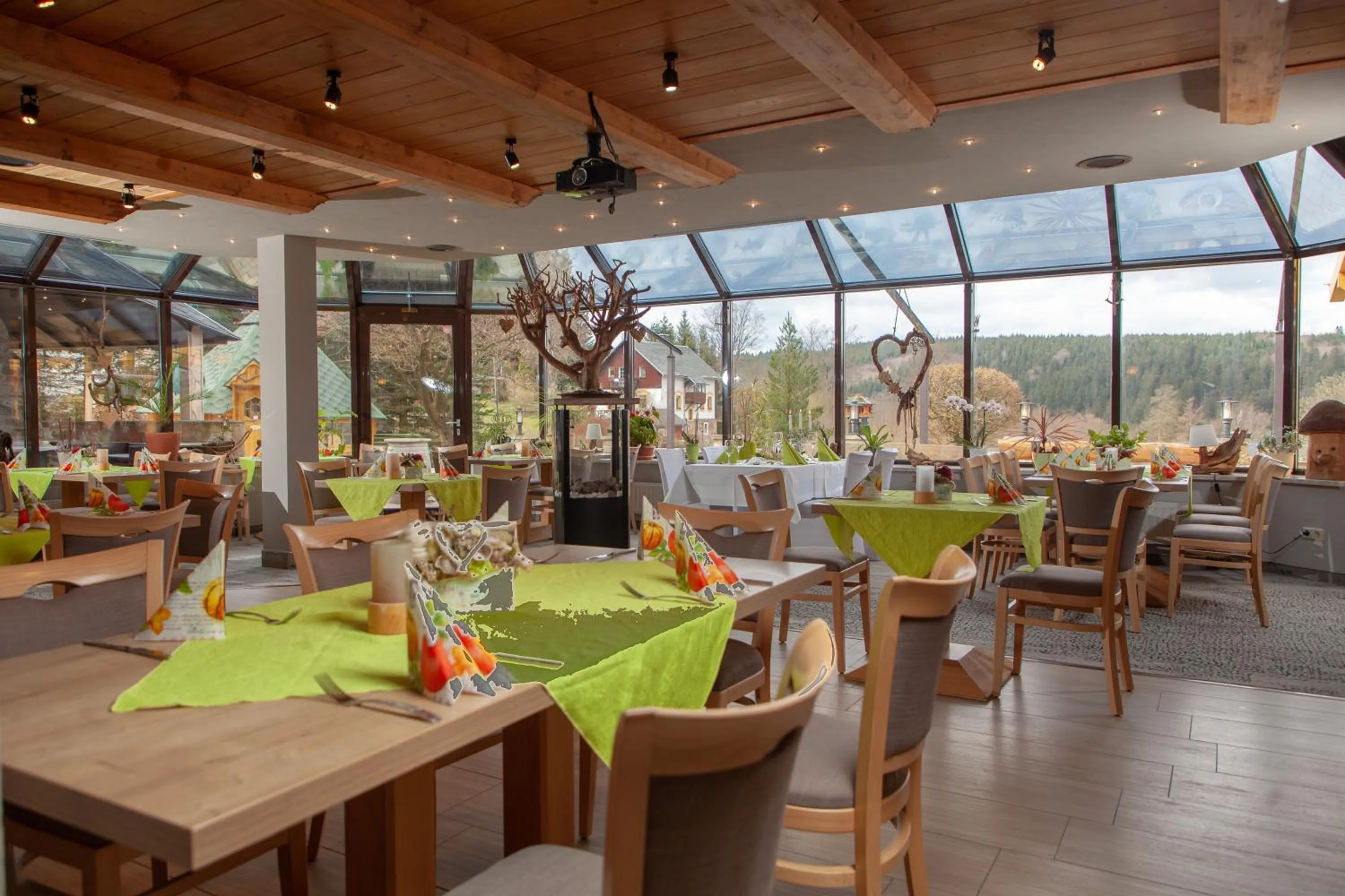 Restaurant/places to eat in Naturhotel Gasthof Bärenfels