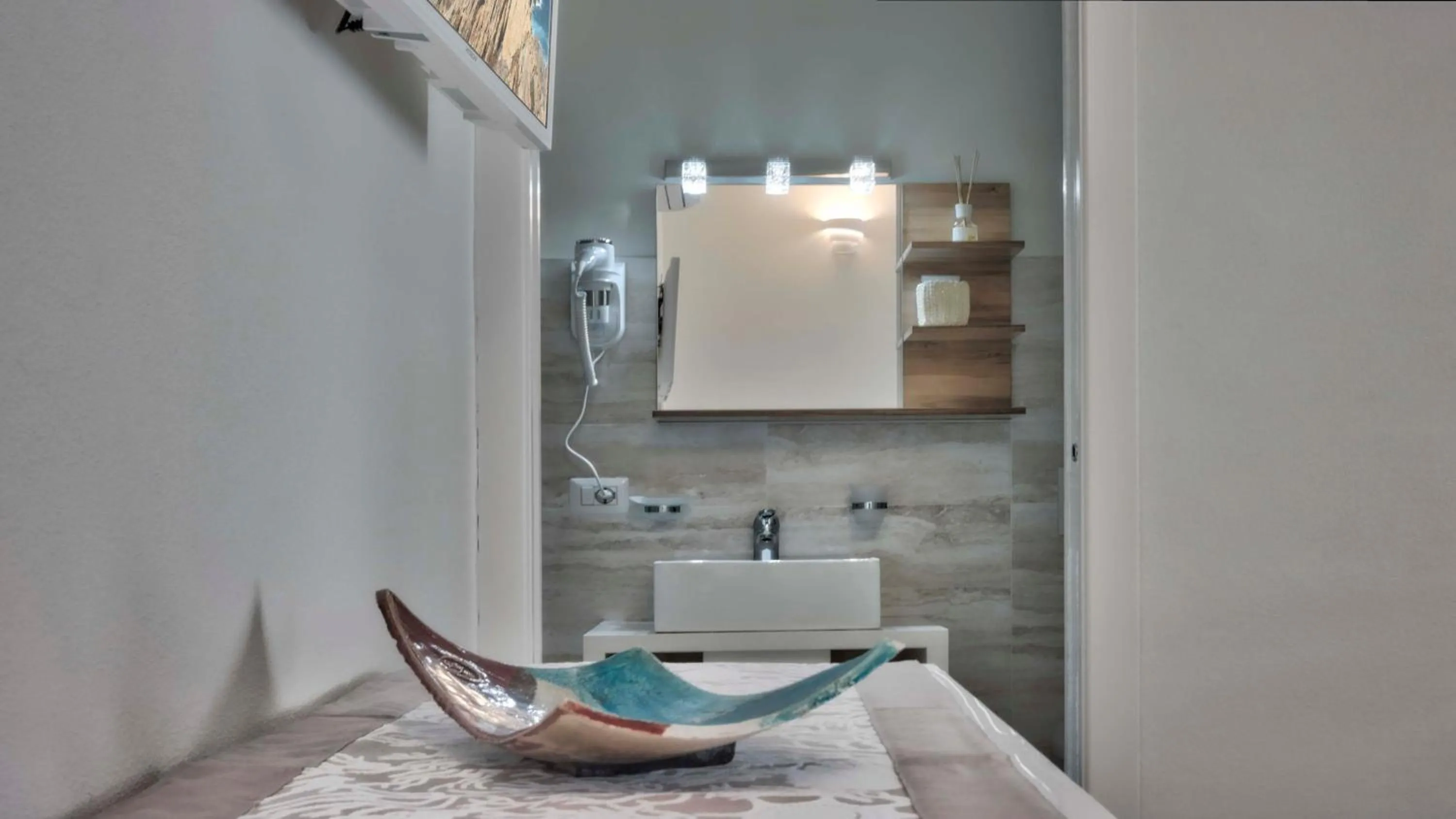 Bathroom in Smart Suite & Apartments