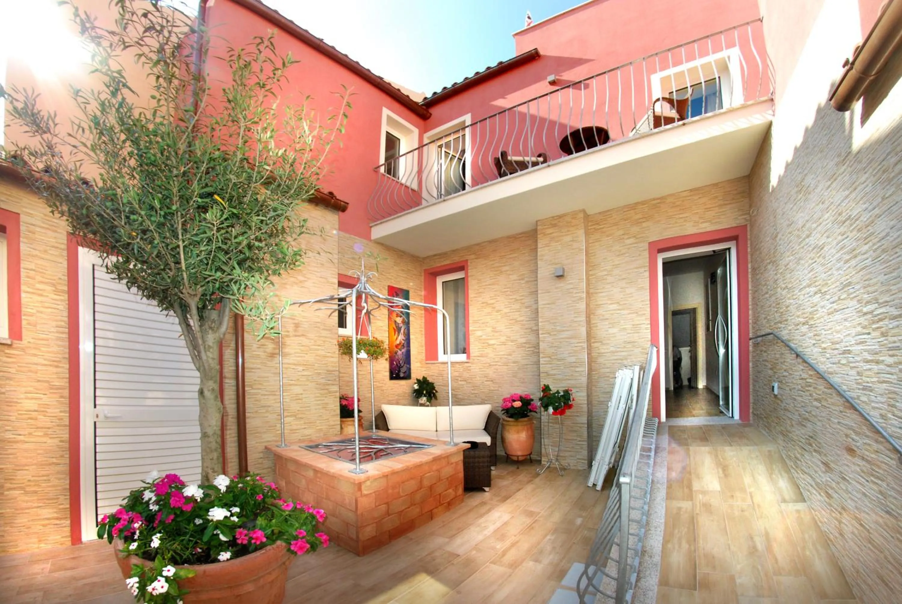 Garden in Smart Suite & Apartments