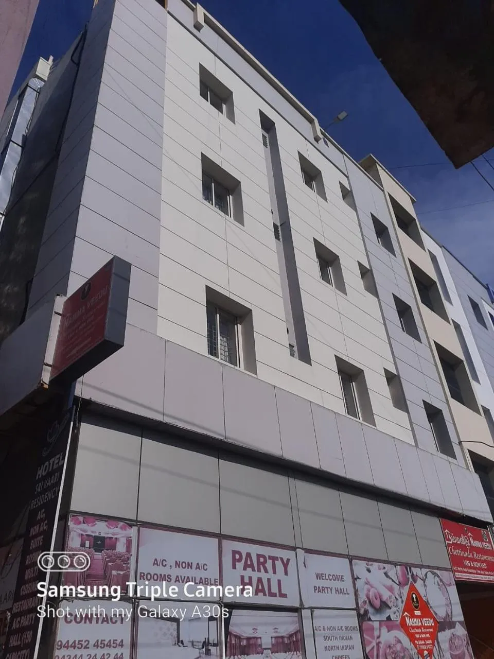 Property building in HOTEL SRI VAARI RESIDENCY