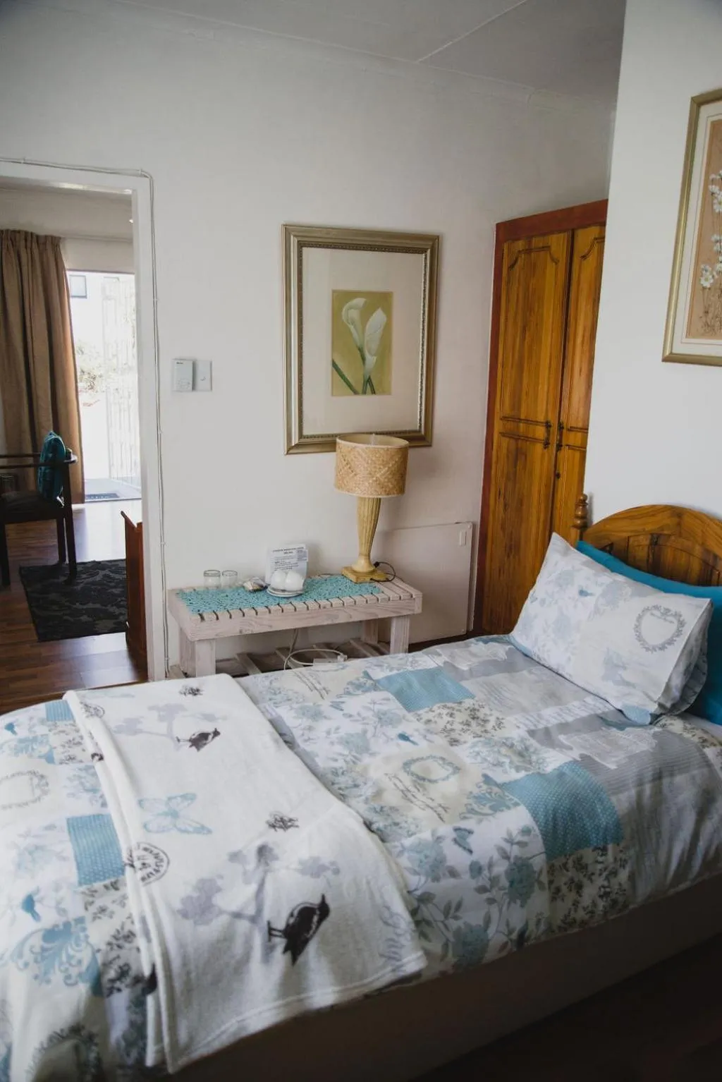Bedroom, Bed in Lydenburg Manor Guest House