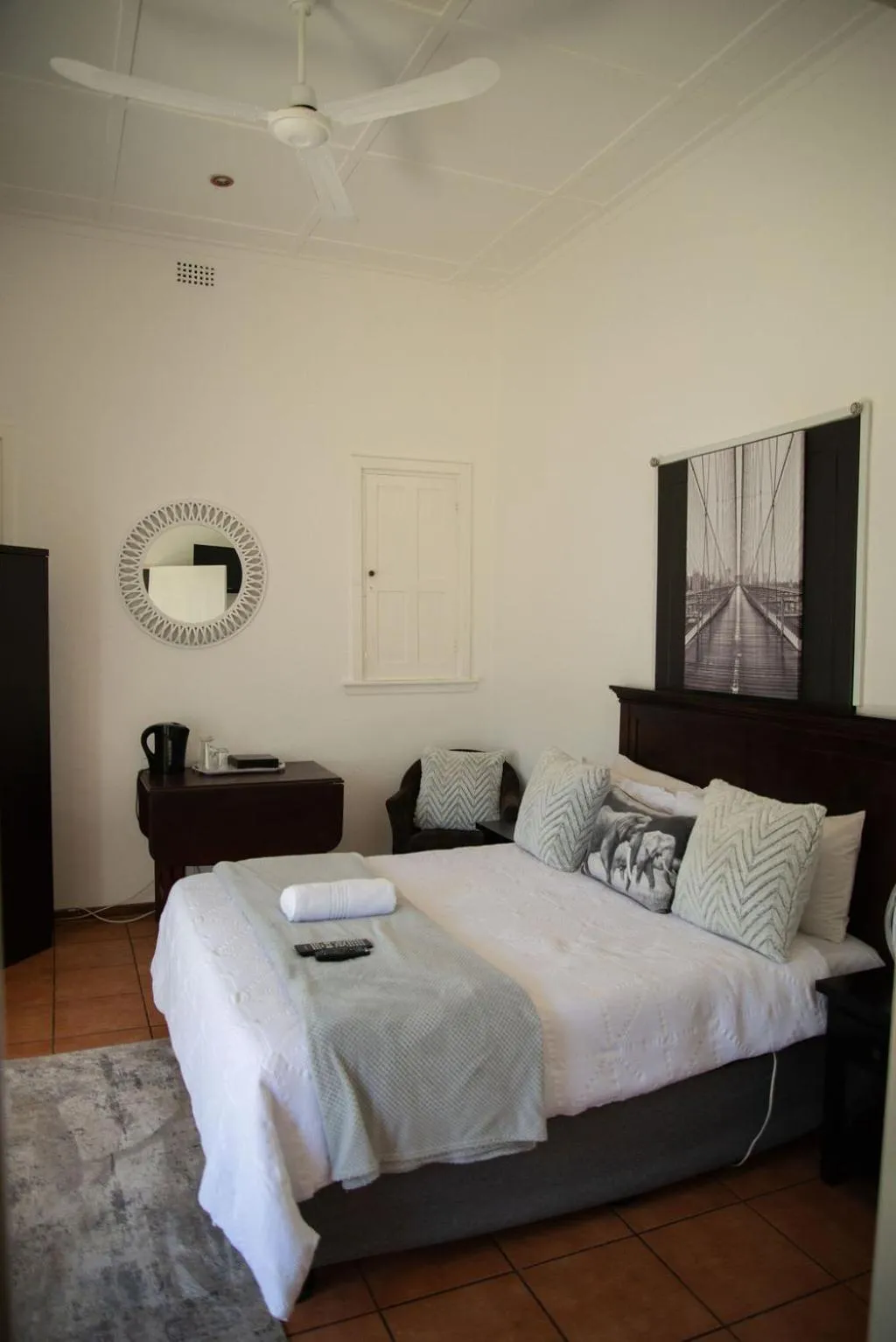 Bedroom, Bed in Lydenburg Manor Guest House