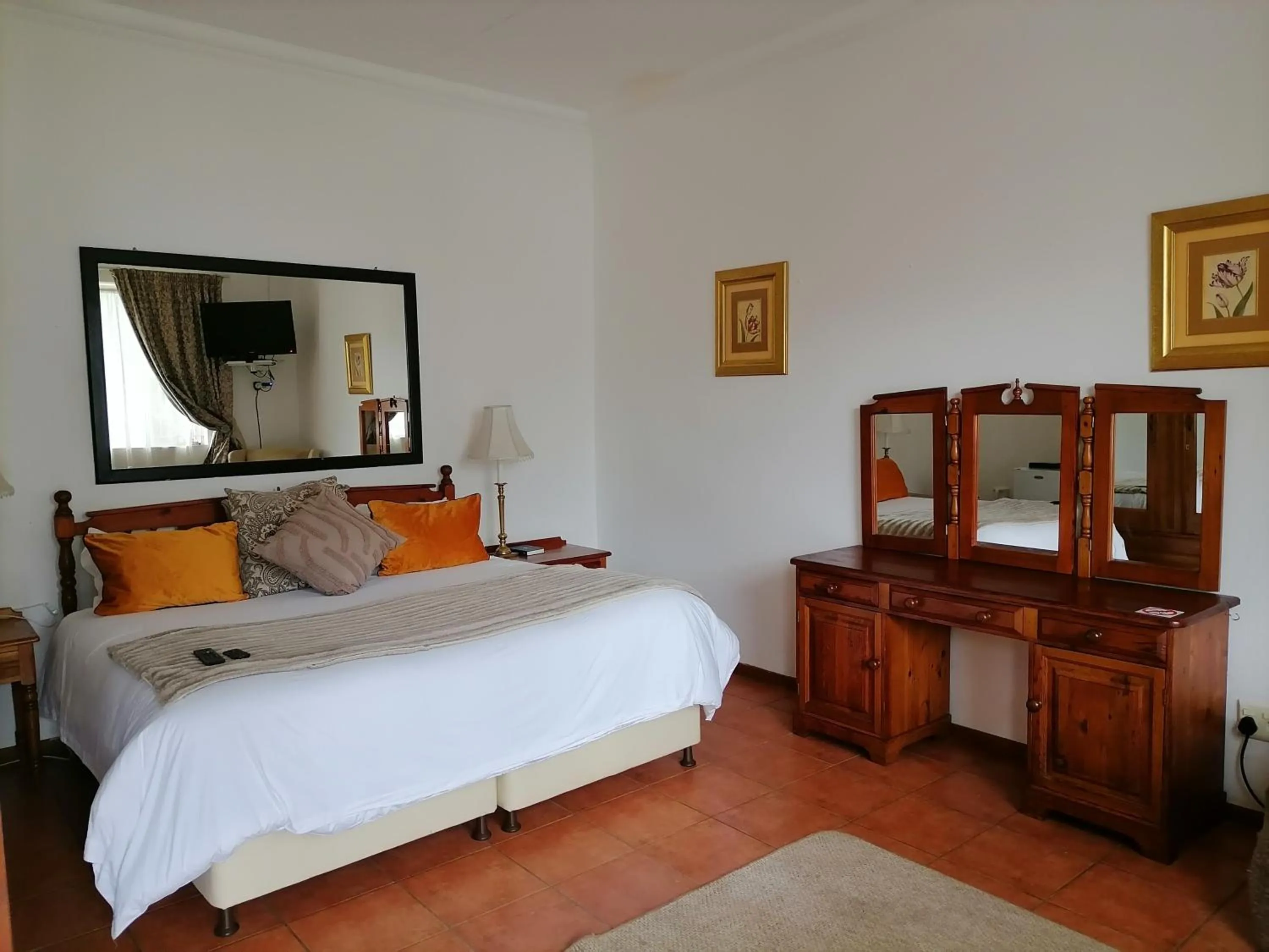 Bed in Lydenburg Manor Guest House