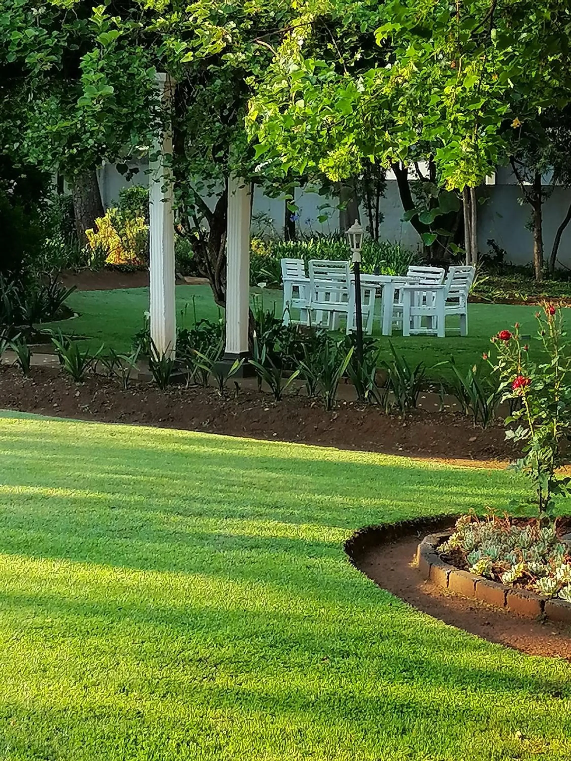Garden in Lydenburg Manor Guest House