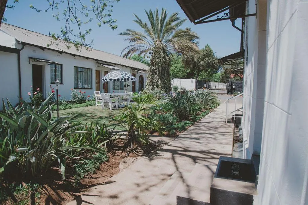 Garden in Lydenburg Manor Guest House