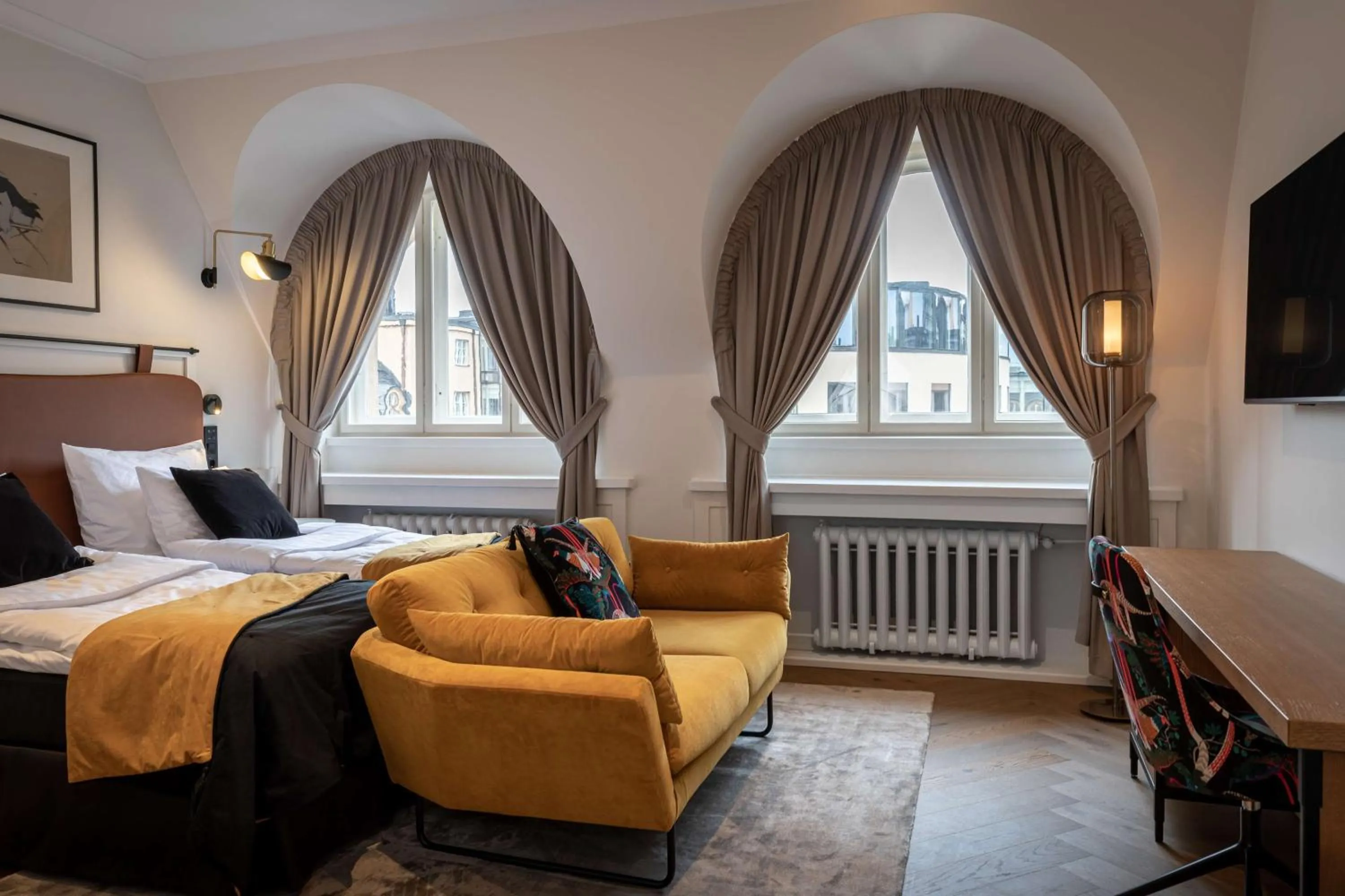 Bedroom, Bed in Scandic Grand Central Helsinki