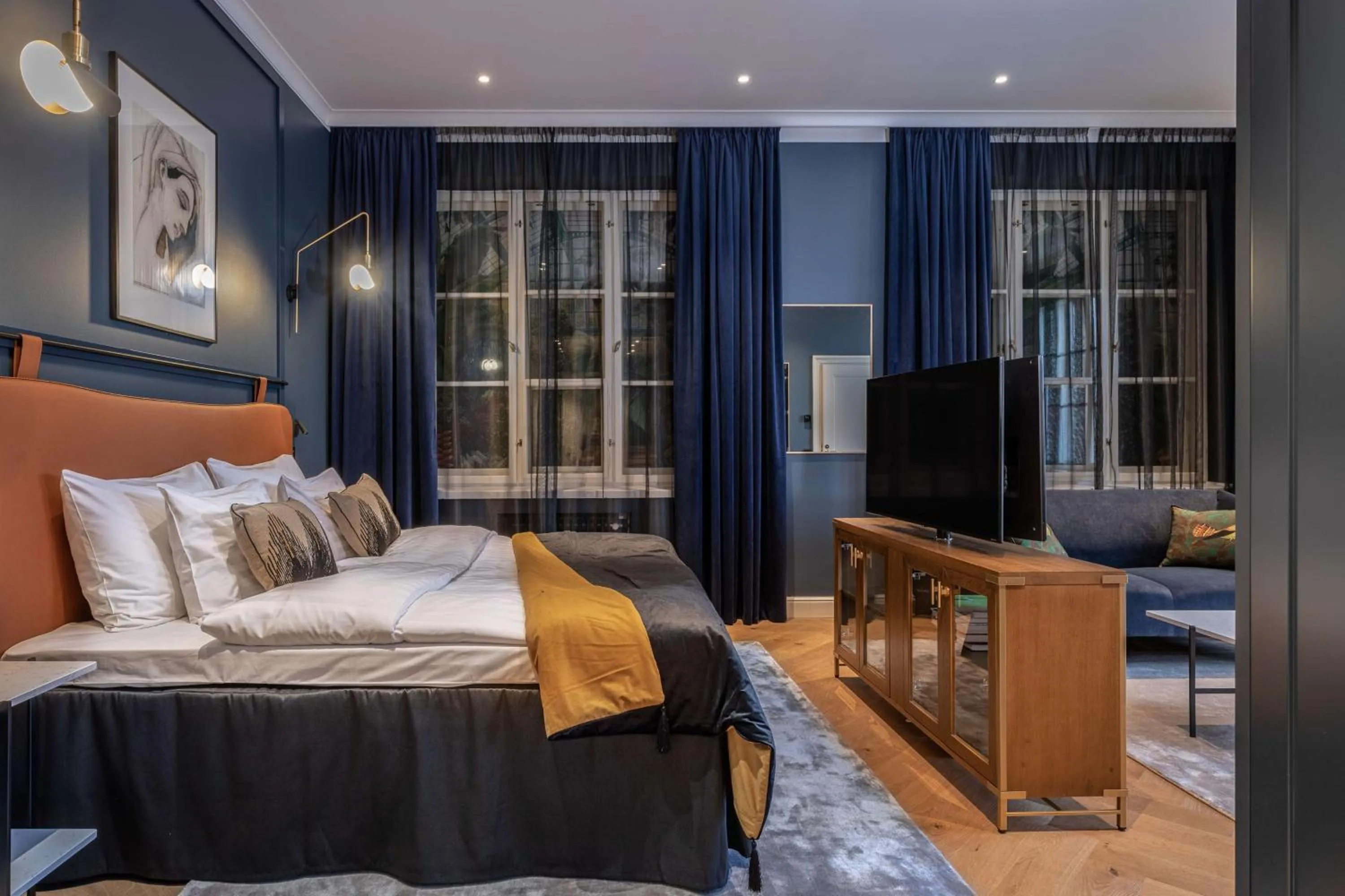 Bedroom, Bed in Scandic Grand Central Helsinki