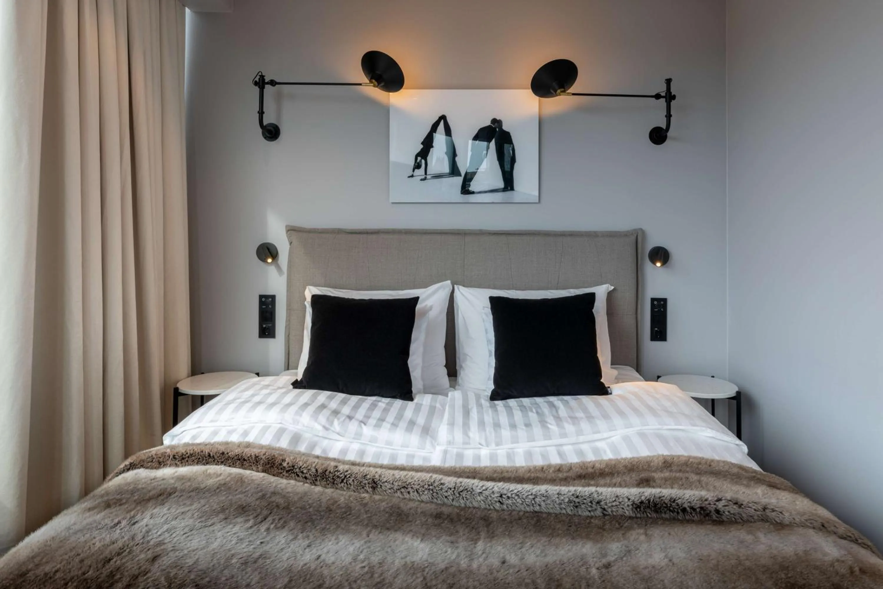 Bedroom, Bed in Scandic Grand Central Helsinki