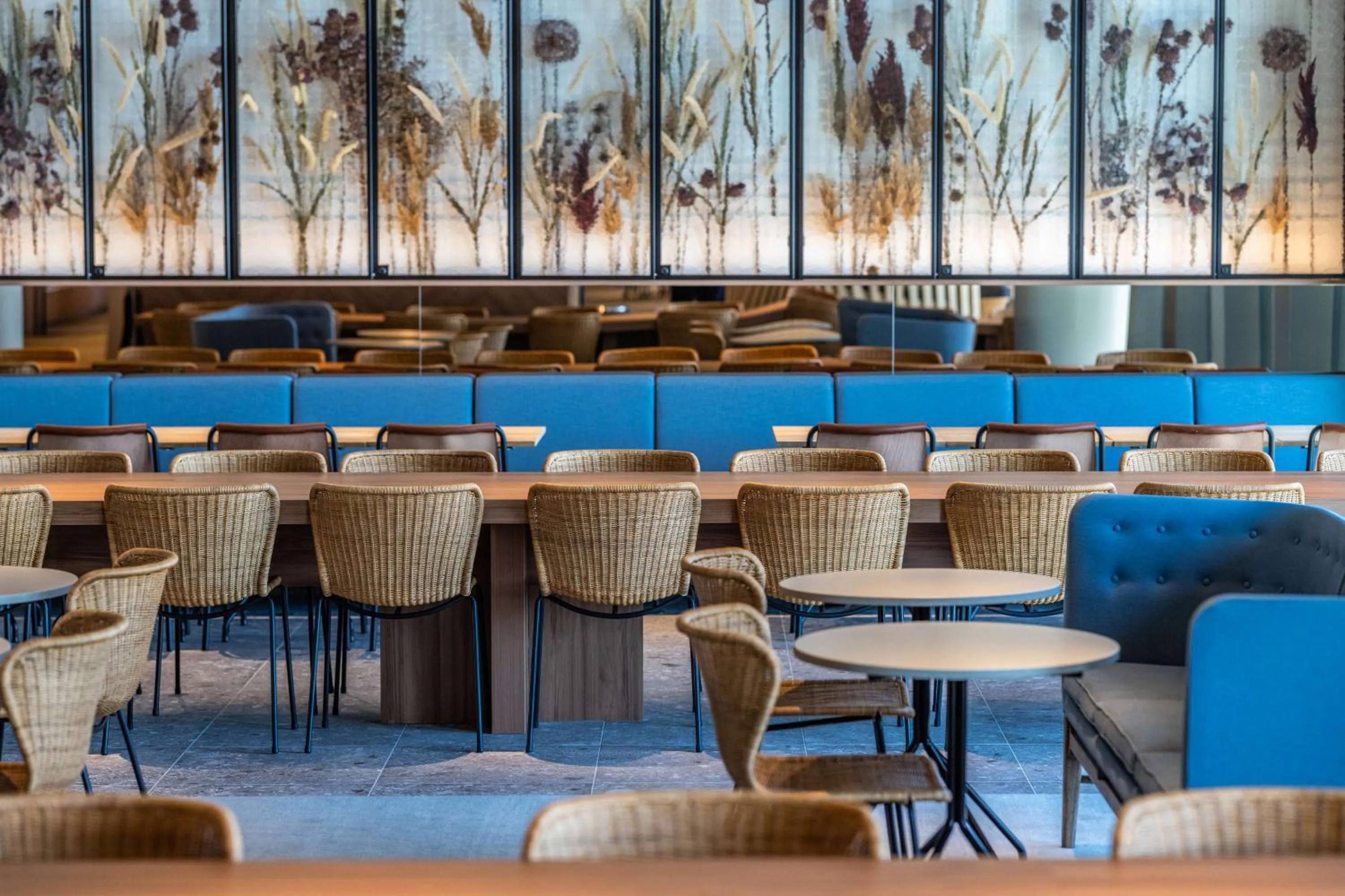 Restaurant/places to eat in Scandic CPH Strandpark