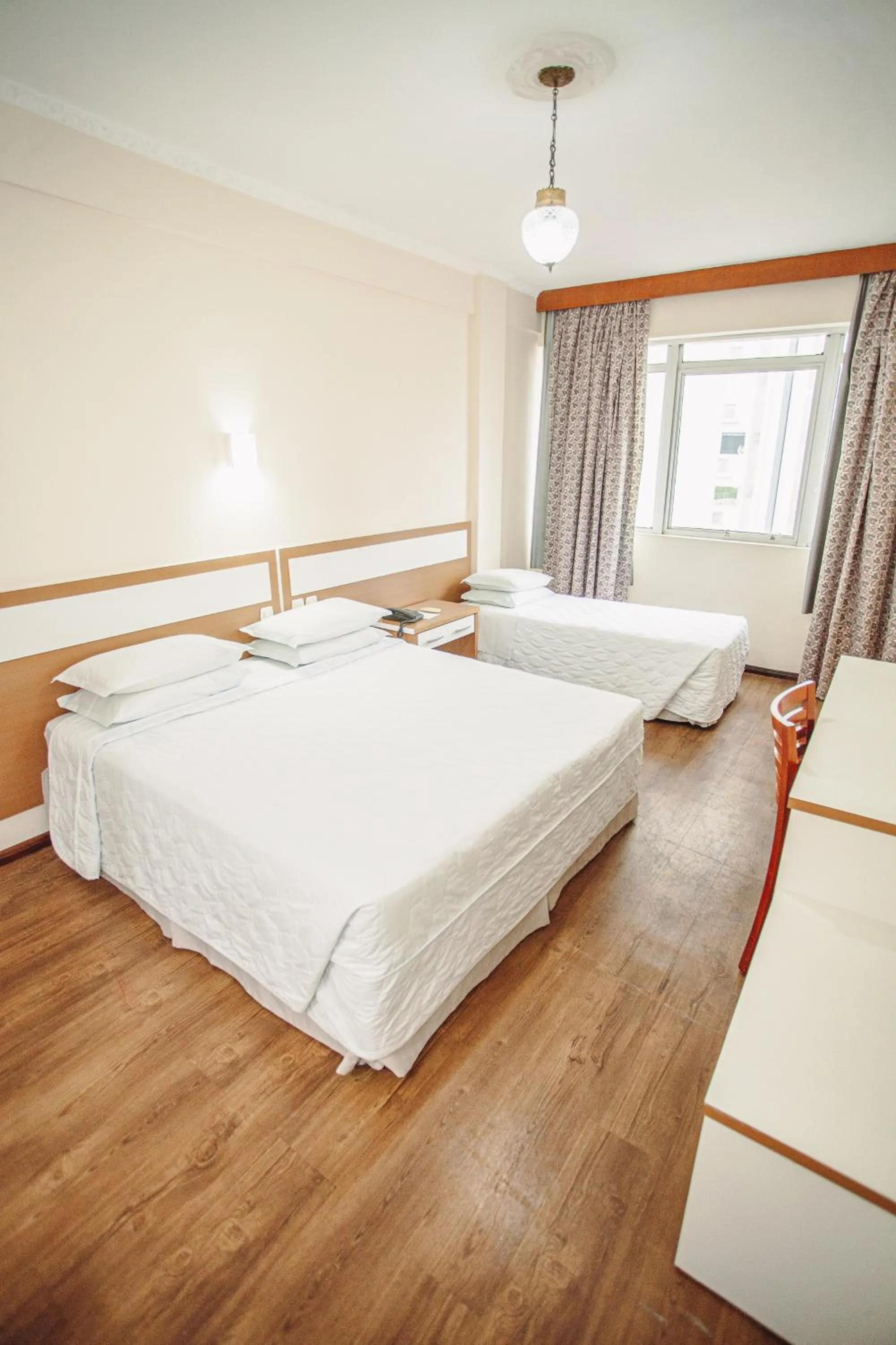 Bedroom, Bed in Hotel San Silvestre