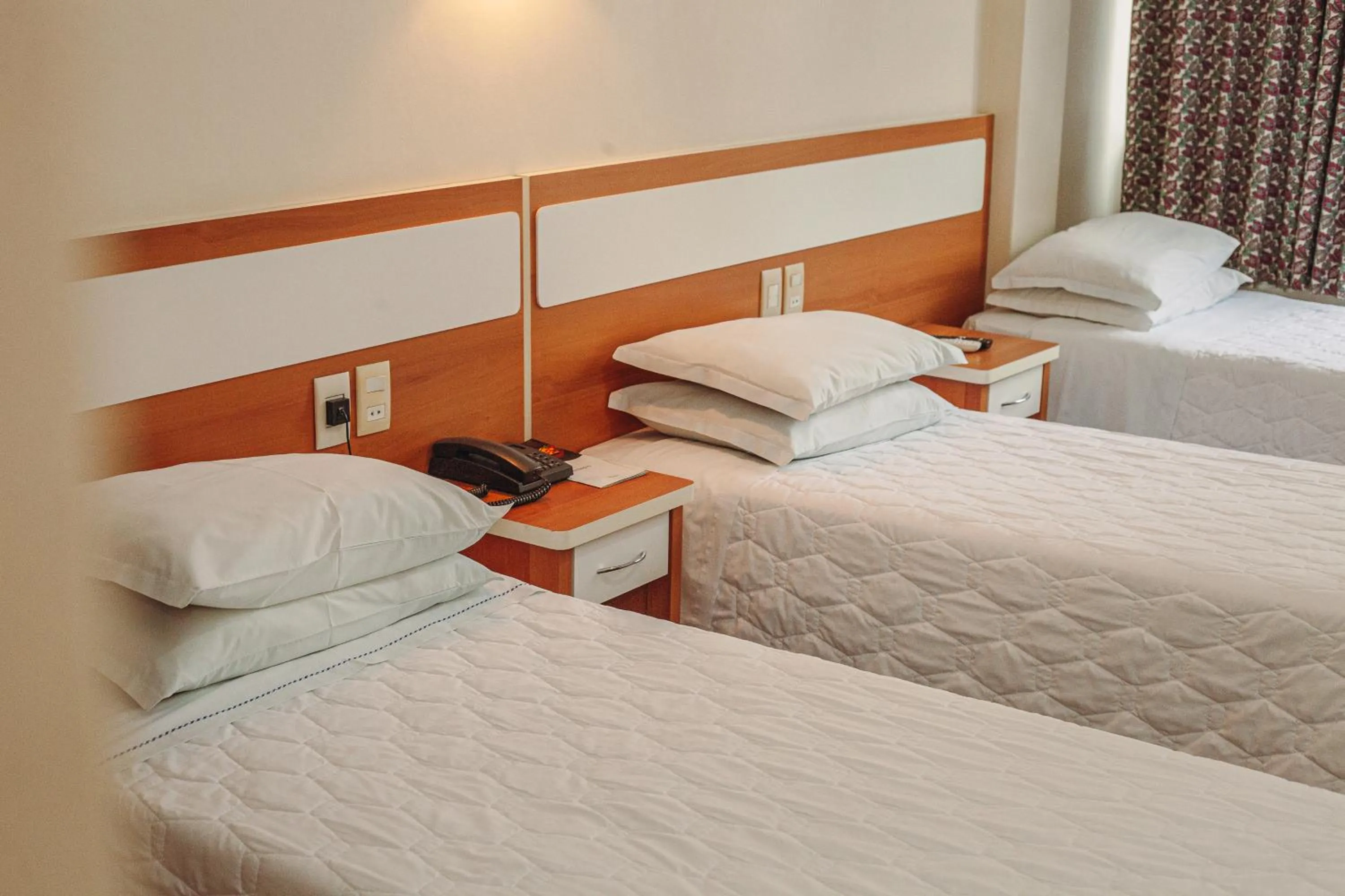 Bedroom, Bed in Hotel San Silvestre