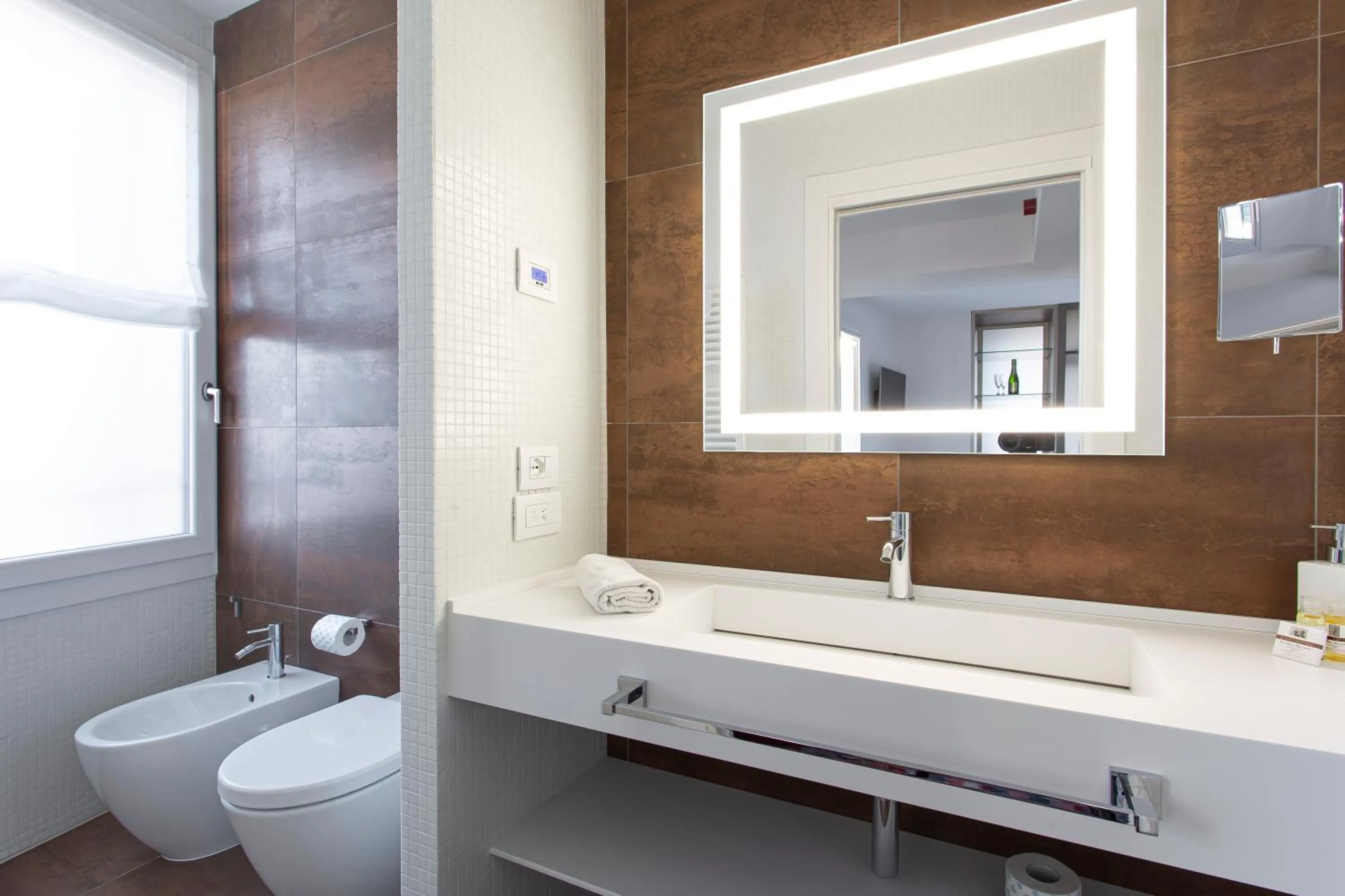 Bathroom in Padova Suites C20