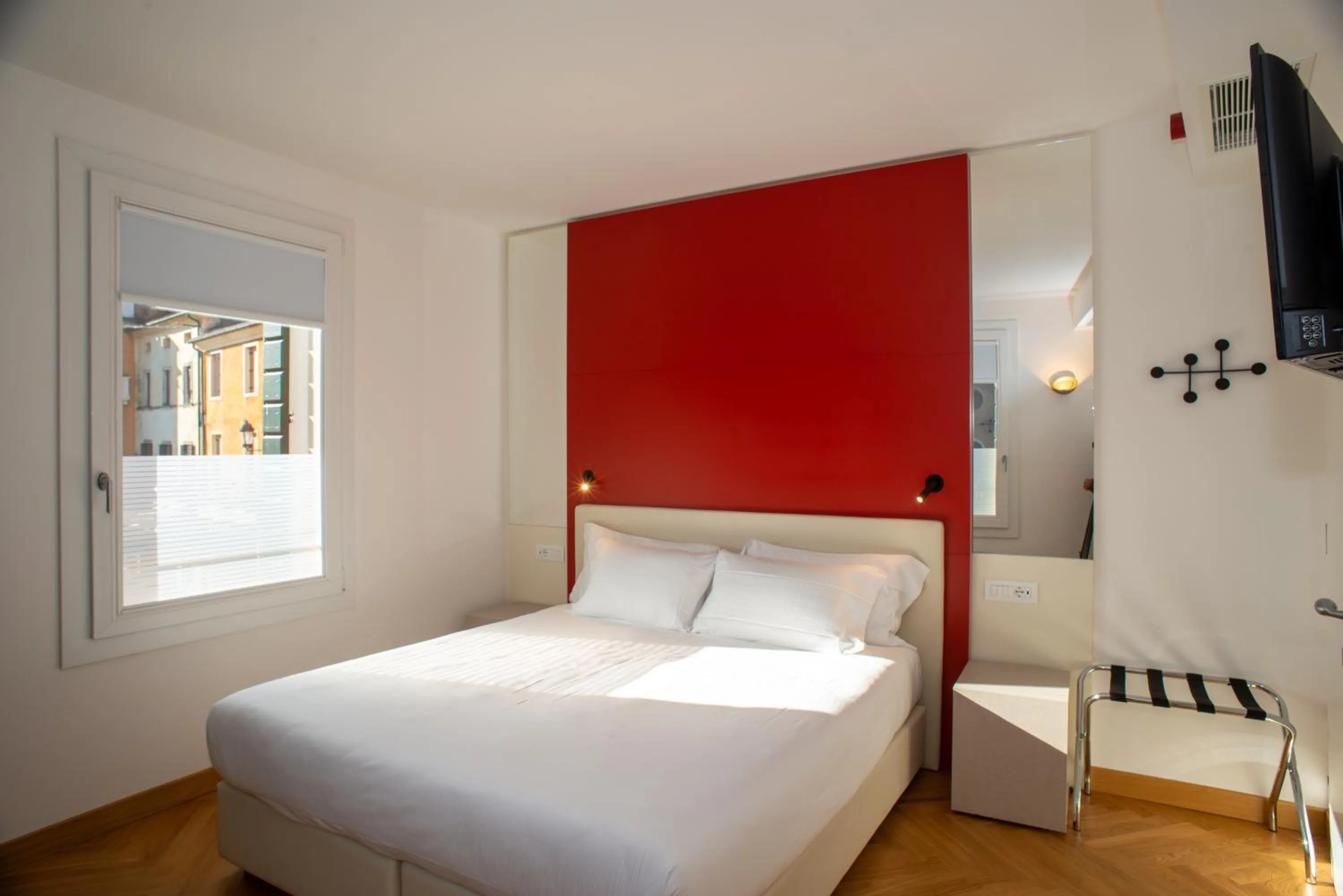 Bed in Padova Suites C20