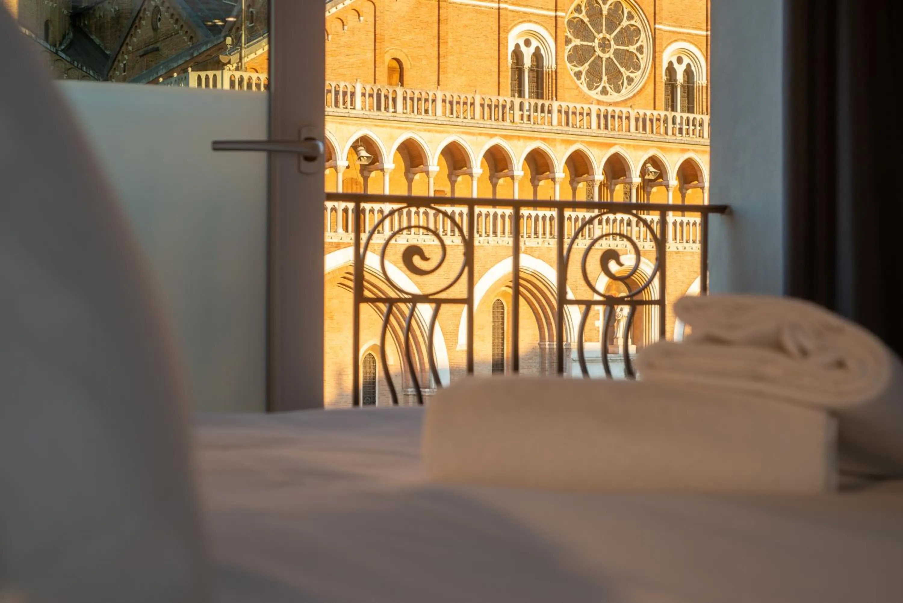 Bed in Padova Suites C20