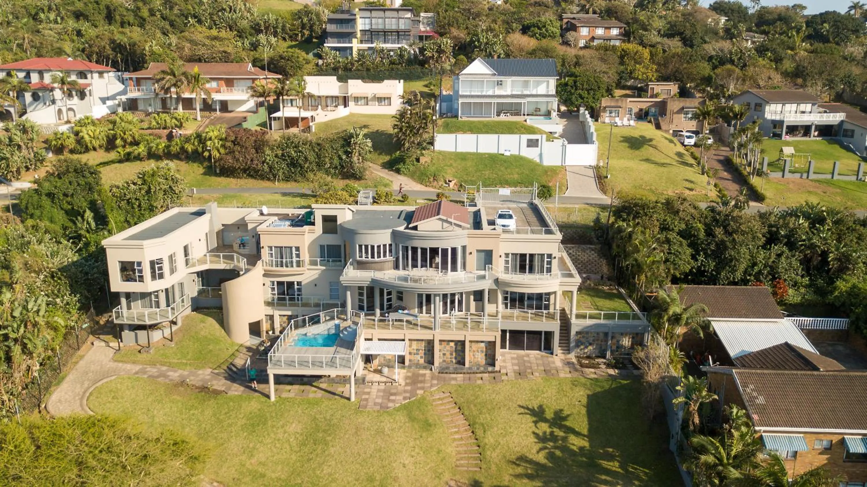 Bird's eye view in Danara Place