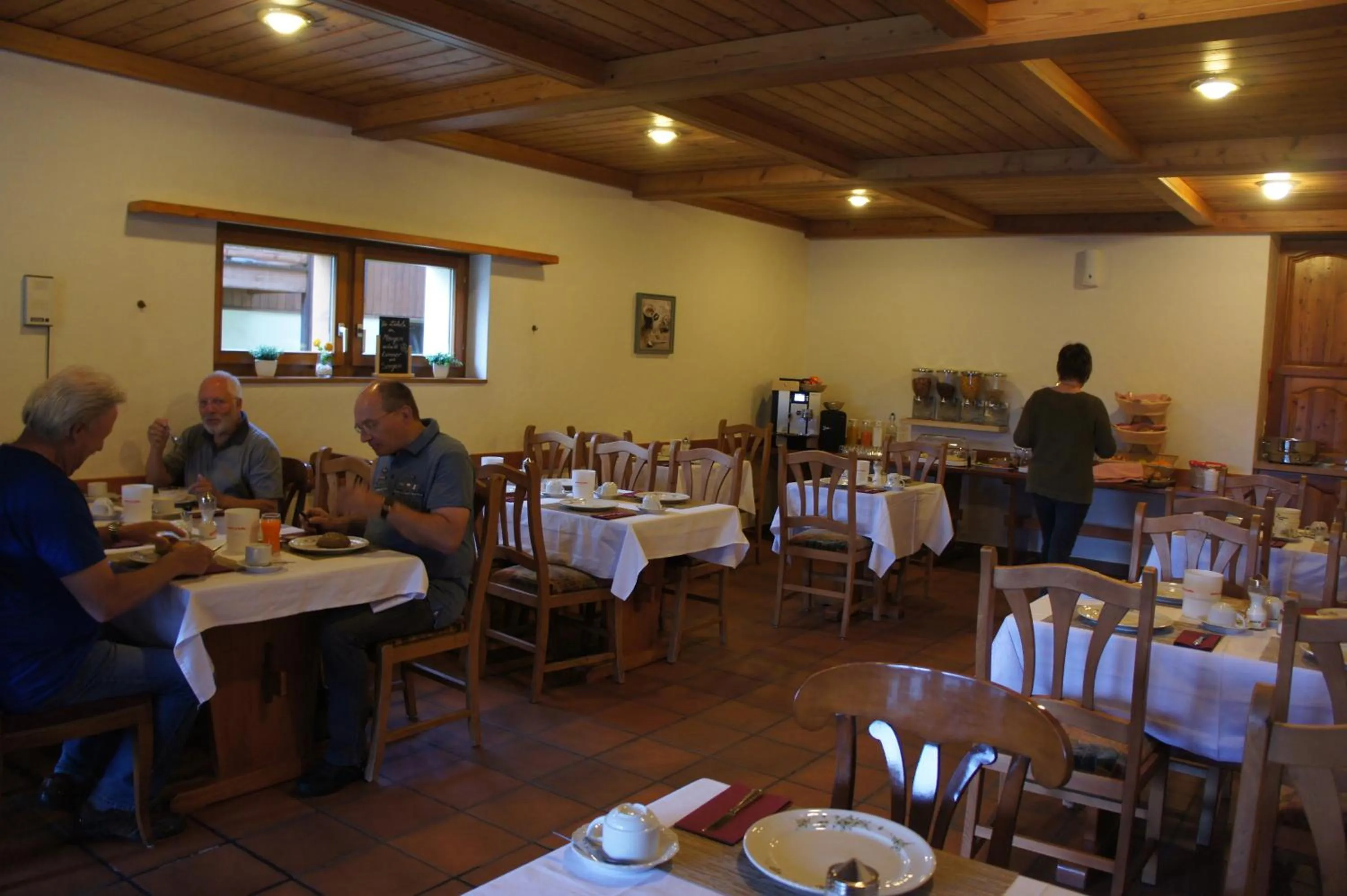 group of guests in Hotel Alpenhof