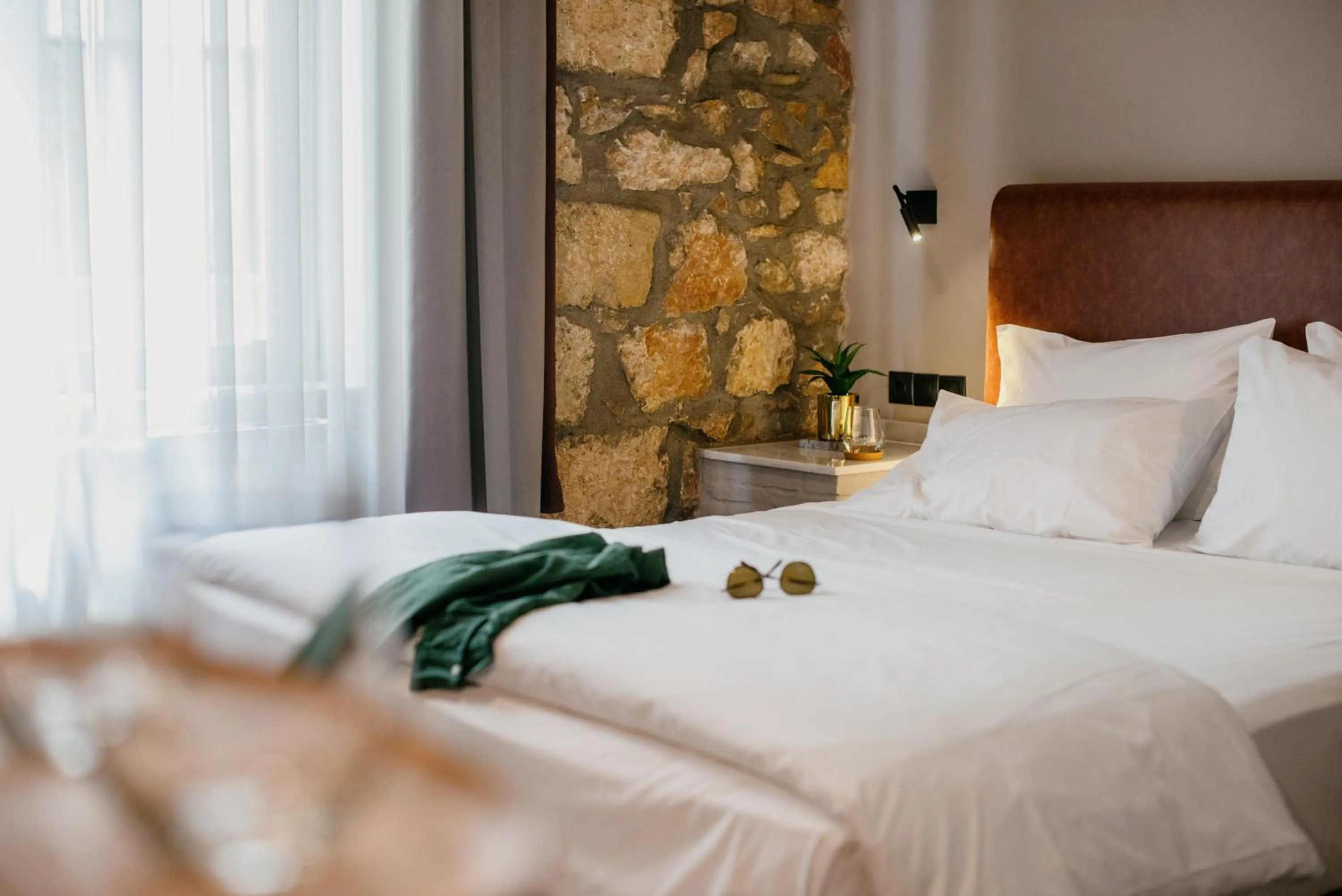 Bed in Cohort Koukaki