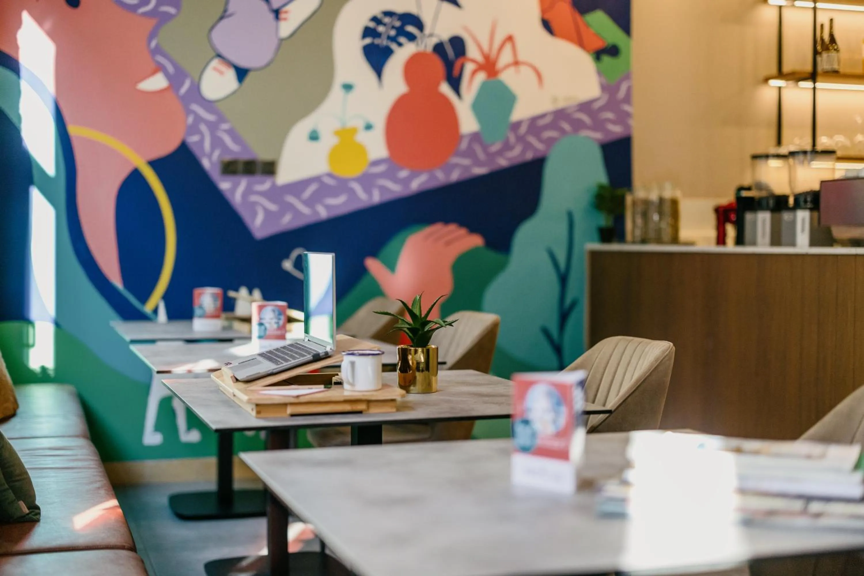 Restaurant/places to eat in Cohort Koukaki