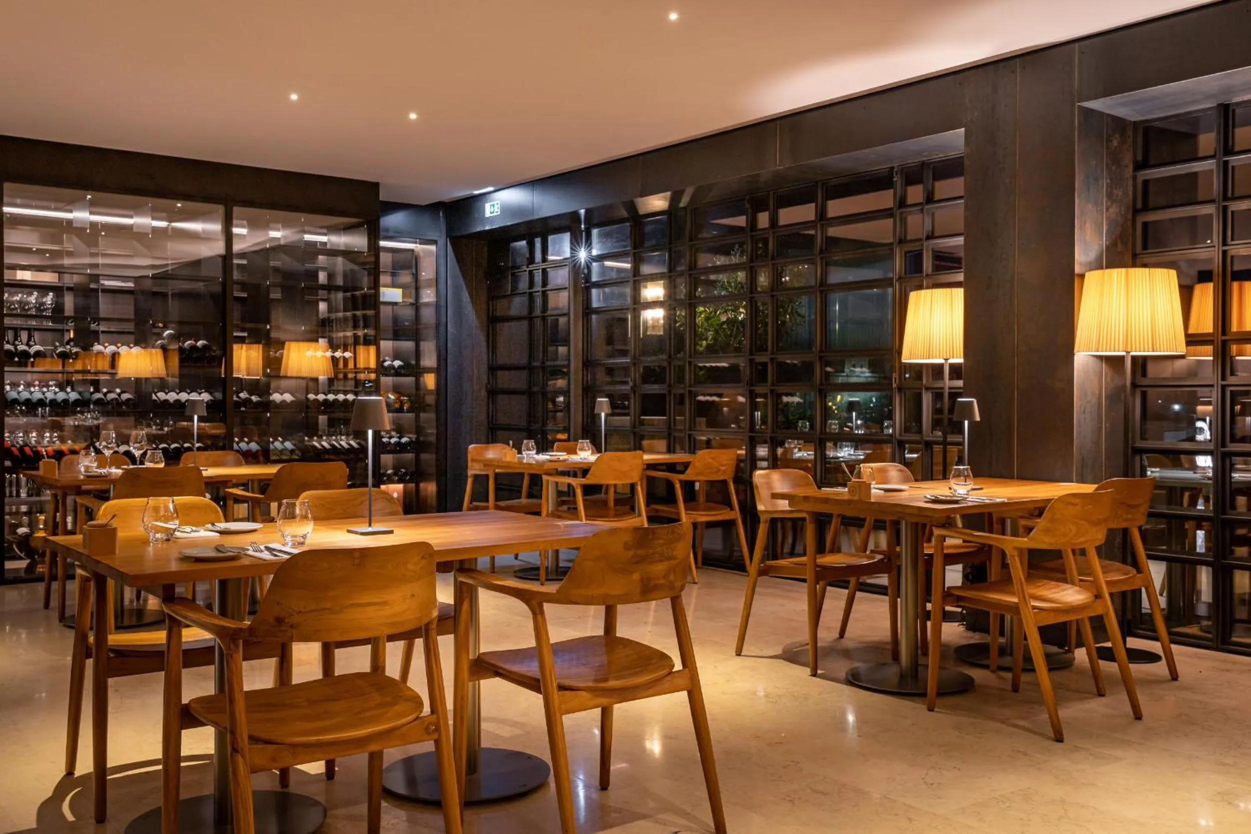 Restaurant/places to eat in 3HB Faro