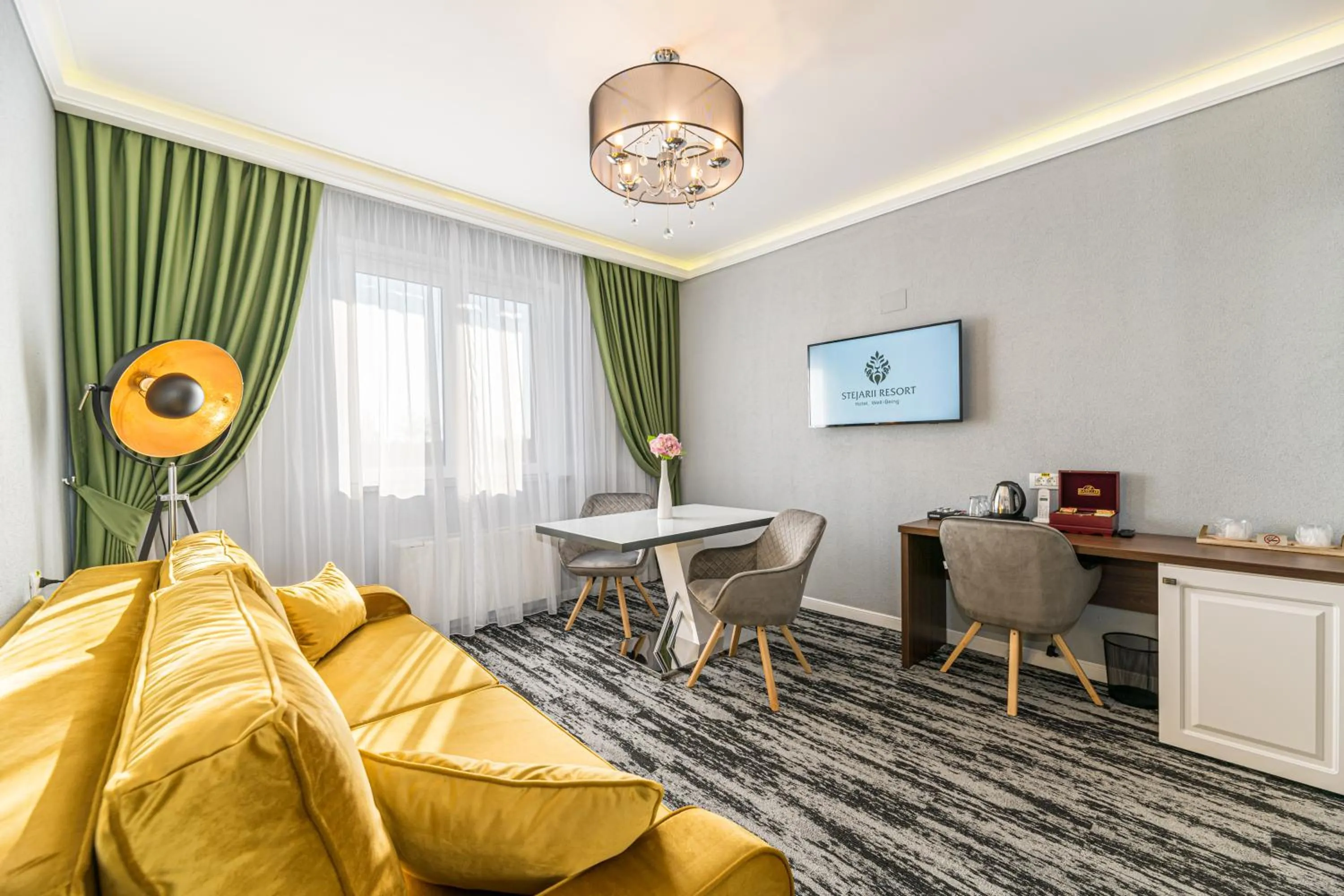 Coffee/tea facilities in Stejarii Resort