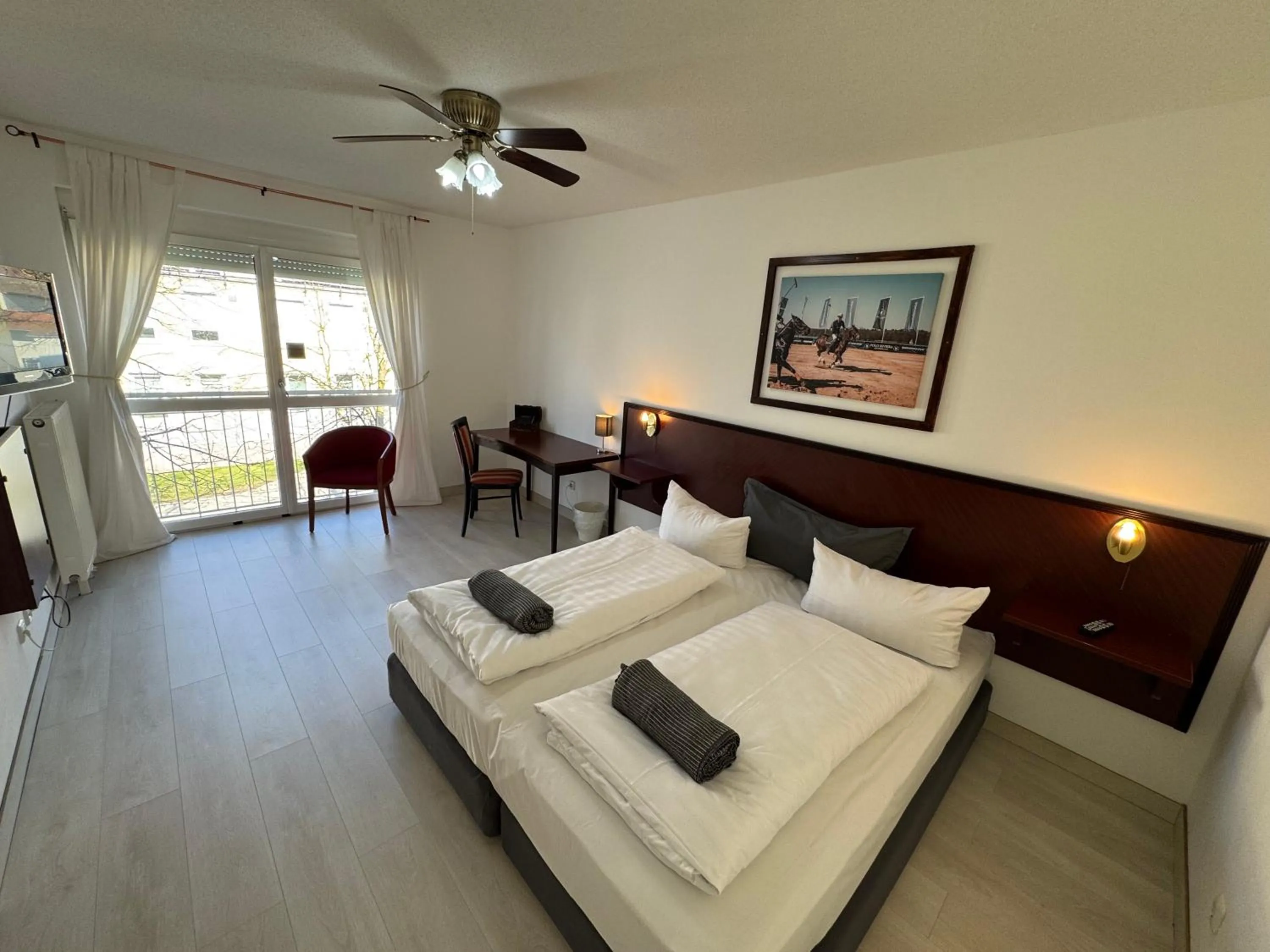 Bedroom, Bed in Runas Air Muc Park Sleep & Fly